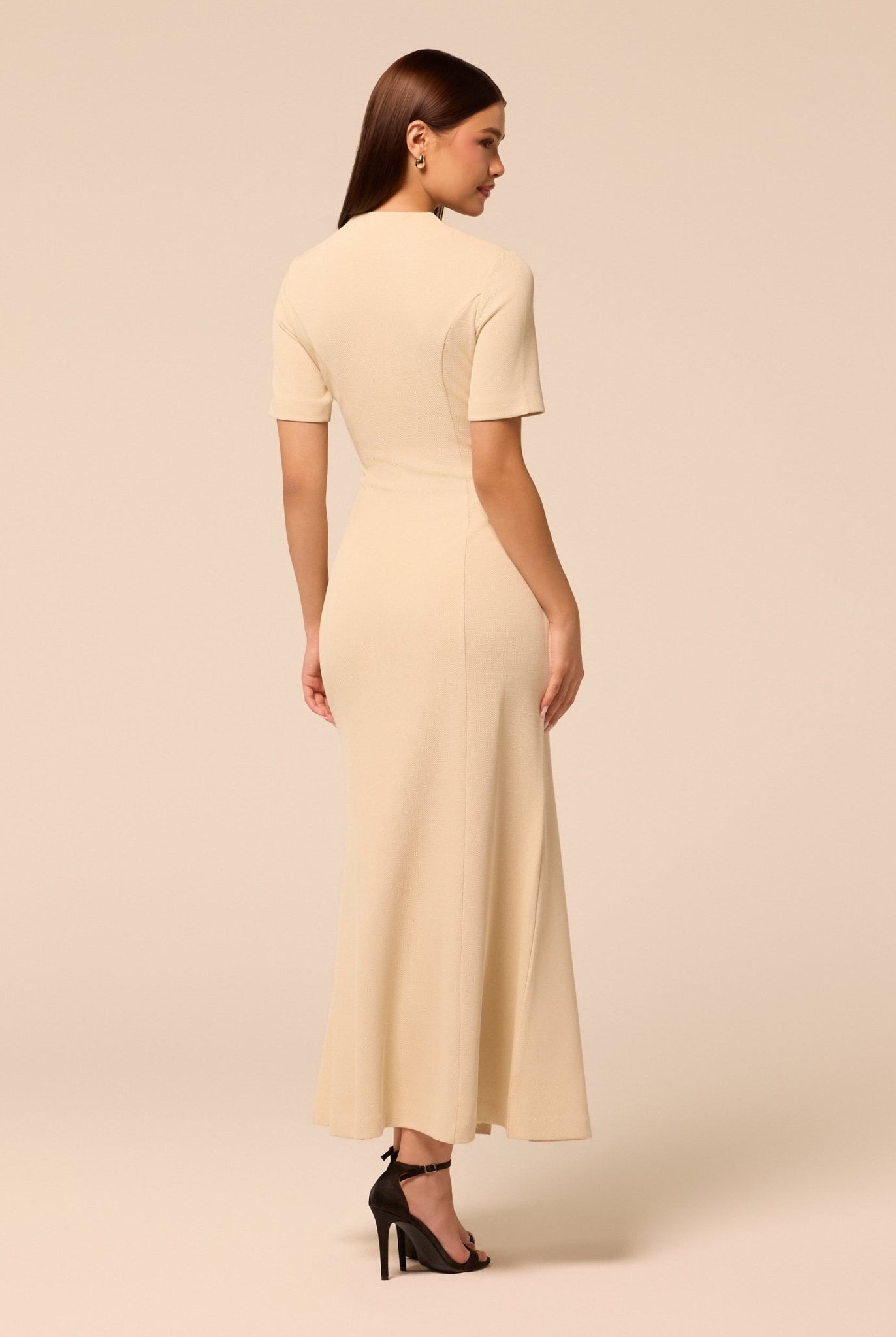 Short Sleeve V Neck Knit Maxi Dress - shopaleena