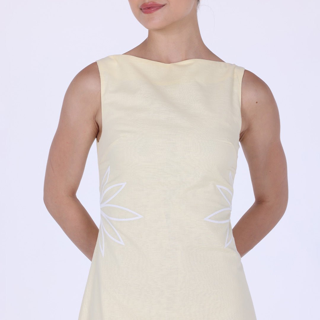 Sleeveless A - line midi dress with waist embroidery - shopaleena