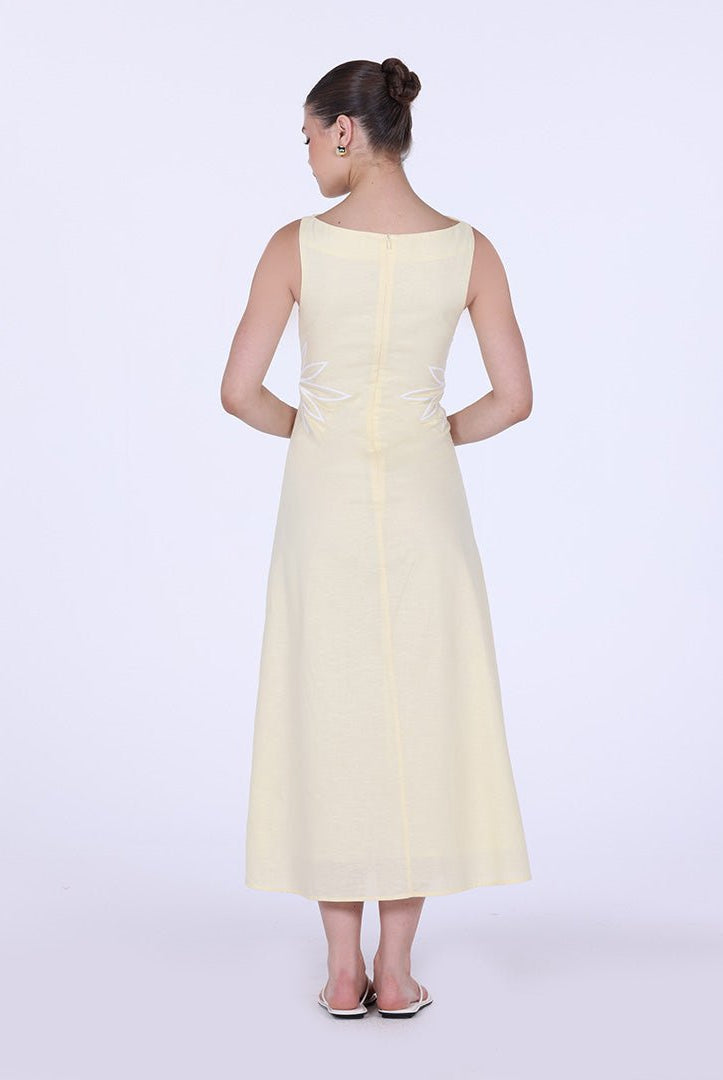 Sleeveless A - line midi dress with waist embroidery - shopaleena