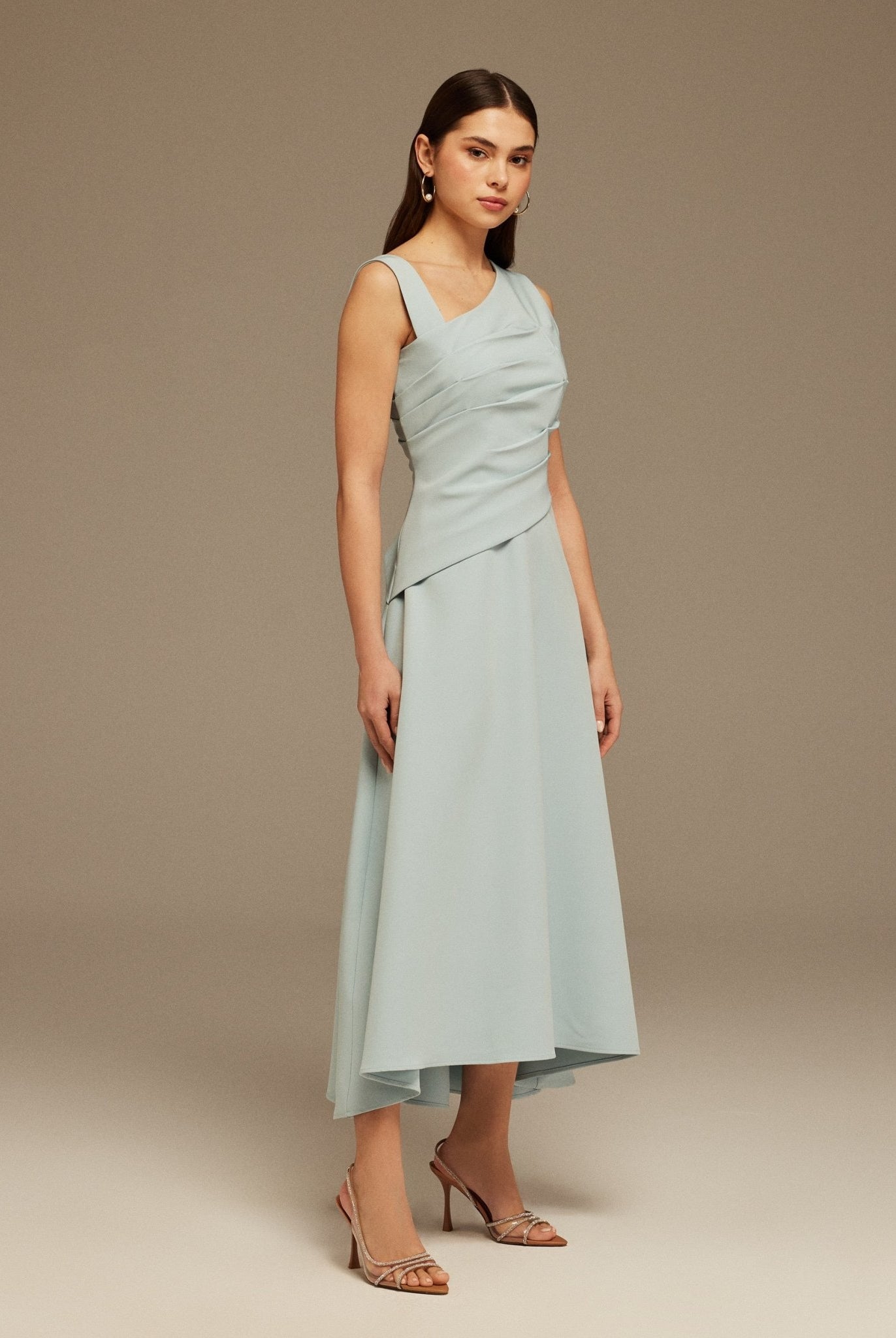 Sleeveless Aline Crepe Maxi Dress - shopaleena