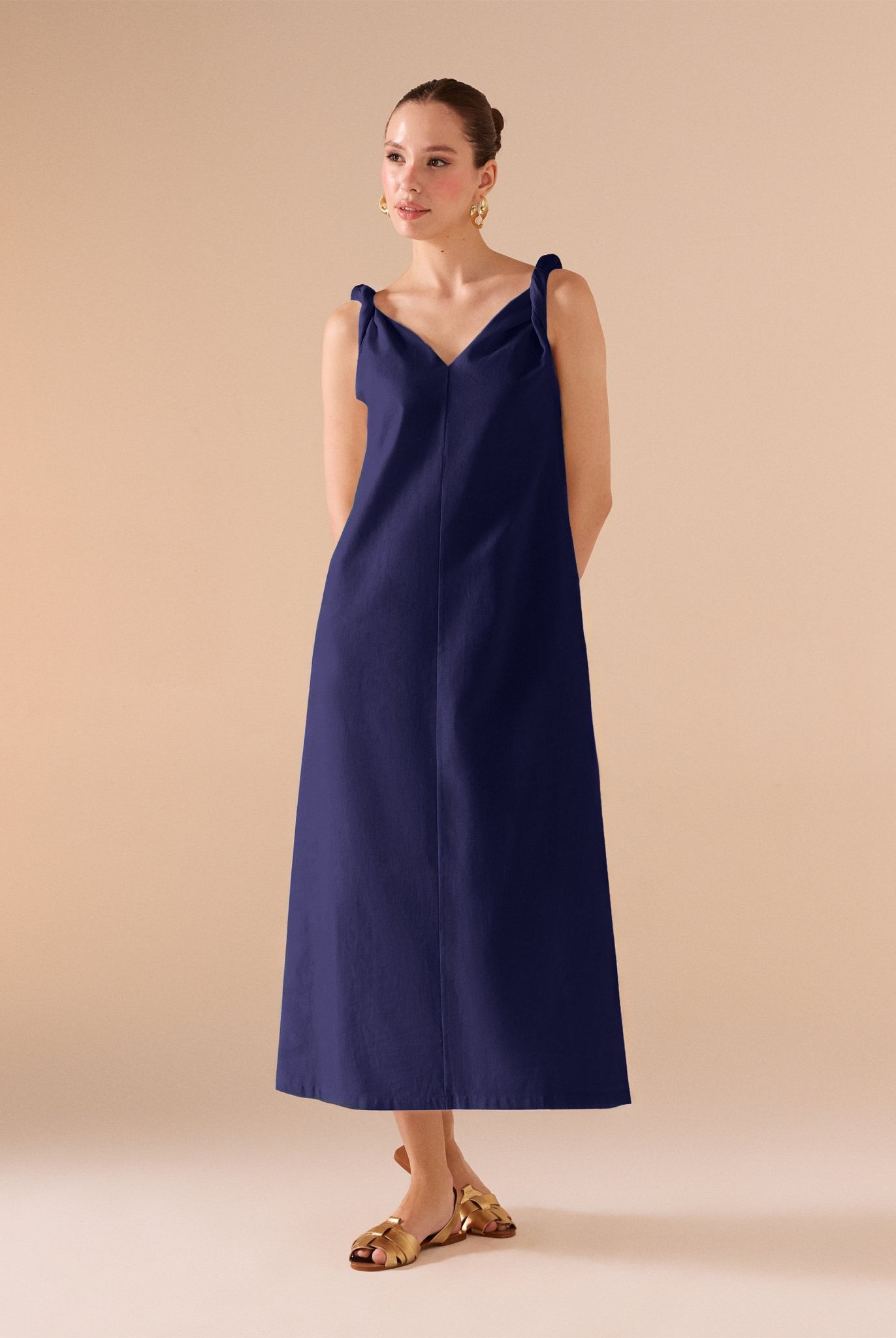 Sleeveless Loose Midi Dress in Linen Cotton Blend - shopaleena