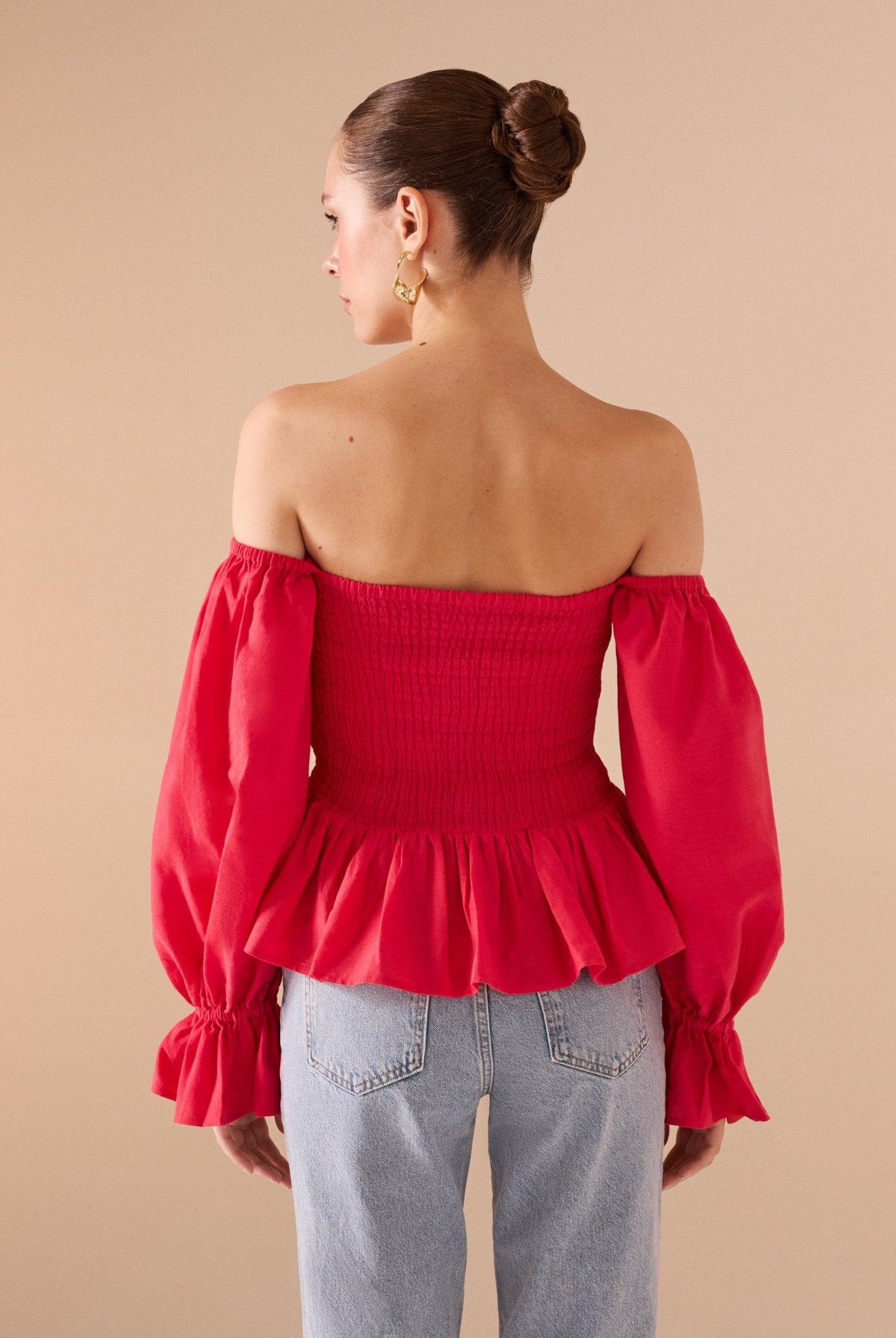 Smocked Bodice Poet Sleeve Top in Linen Cotton Blend - shopaleena