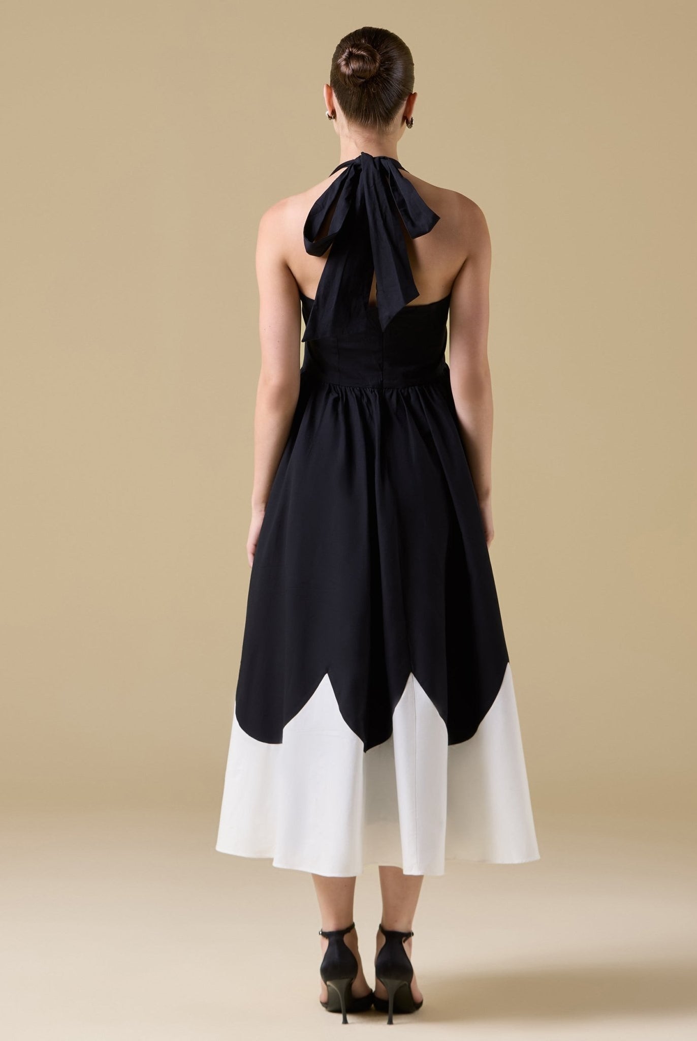 Spaghetti Strap Cotton Maxi Dress with Gathered Bodice - shopaleena