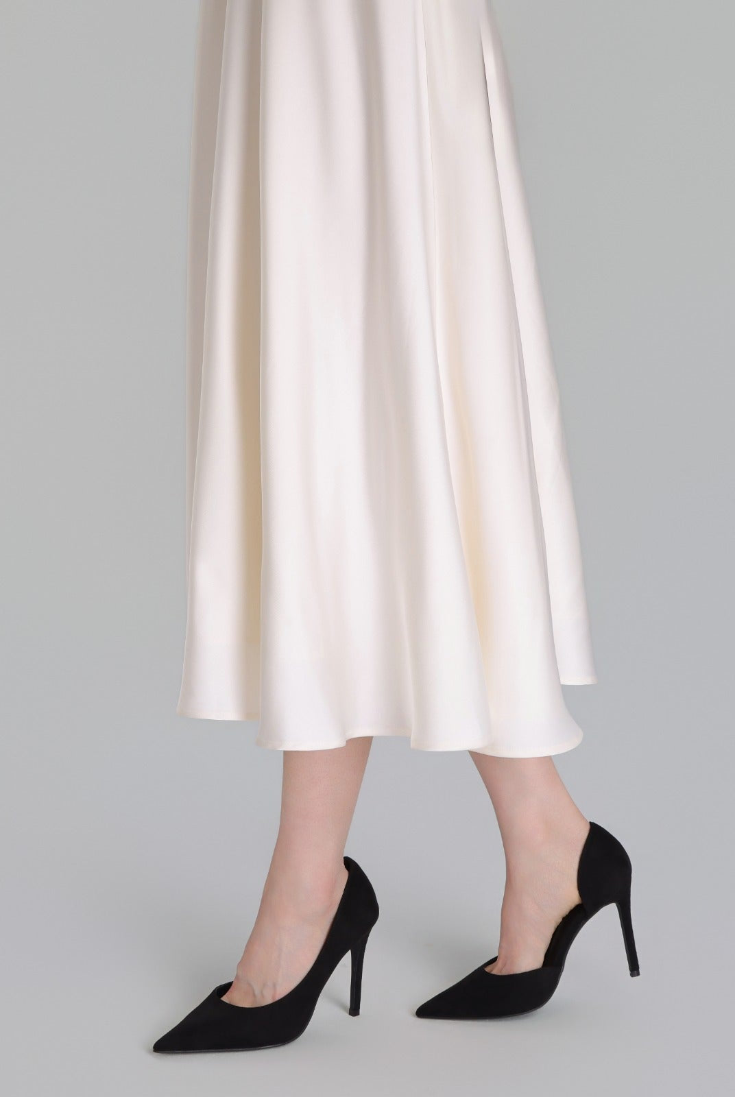 Suede Pointed Toe Pumps - shopaleena