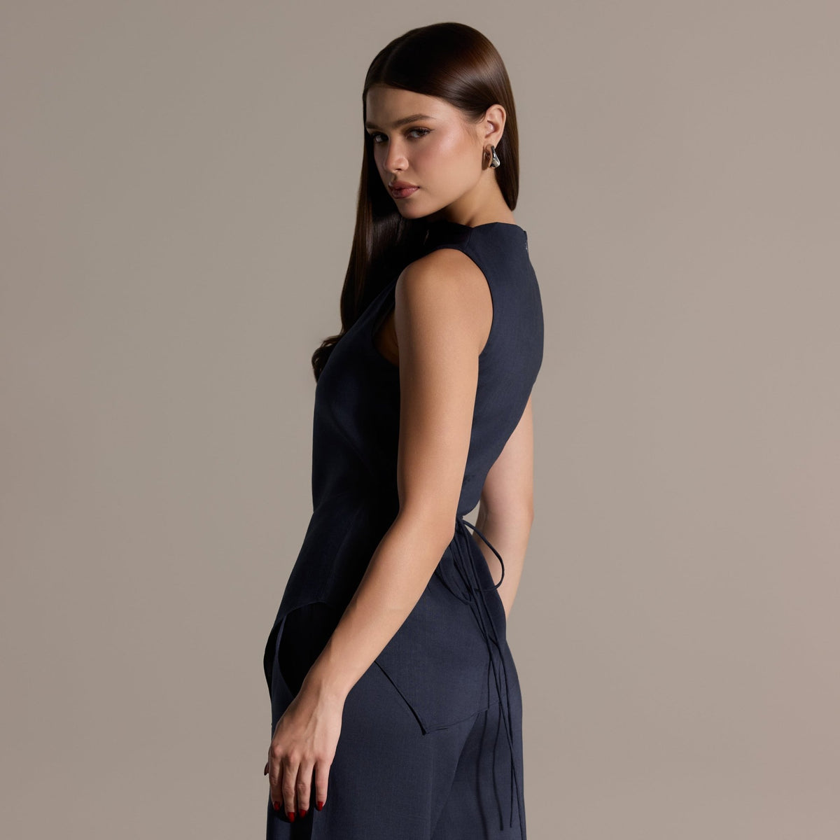 Tencel Linen Navy Sleeveless Asymmetric Top - shopaleena