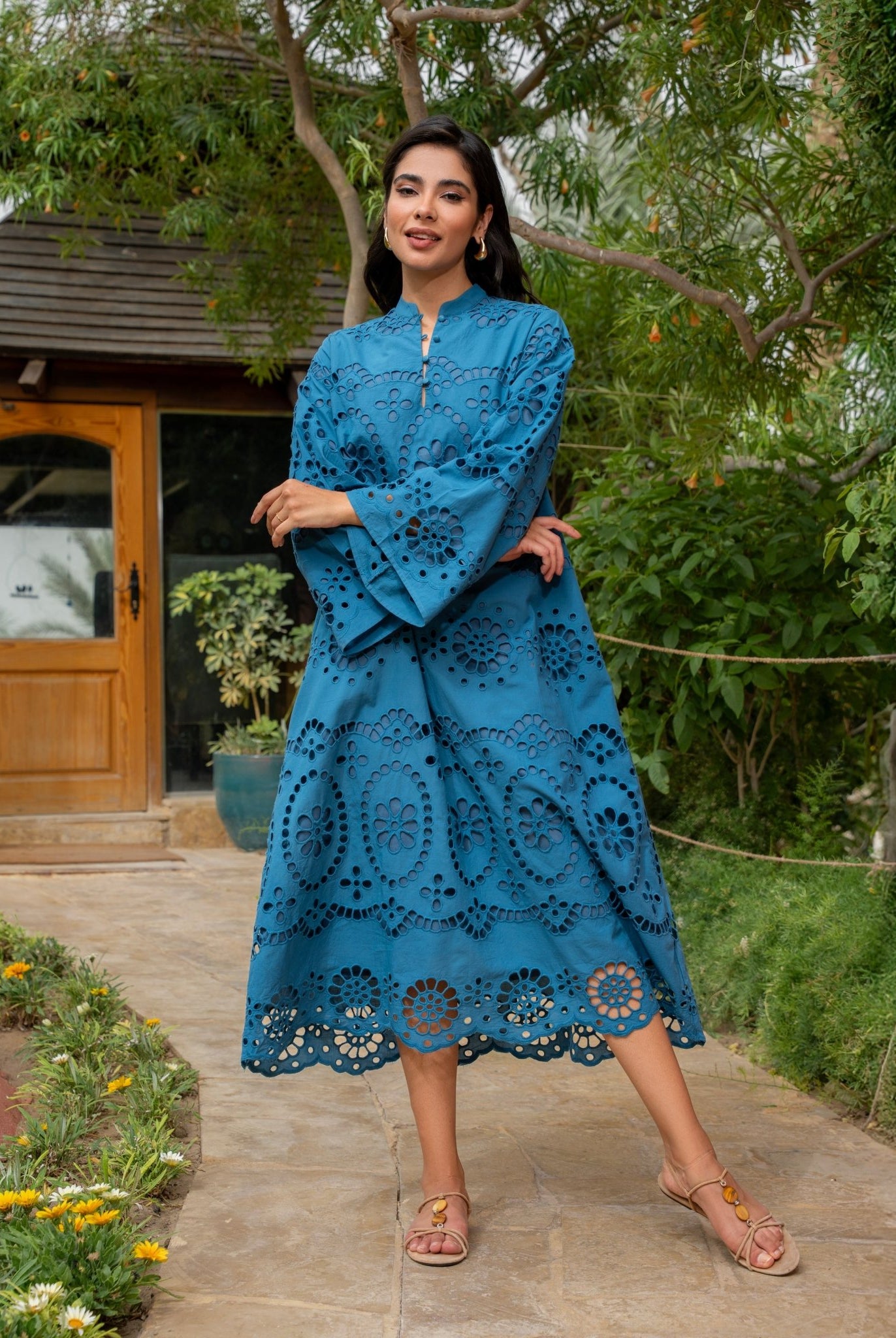 Tonal cotton Wide sleeve midi dress - shopaleena
