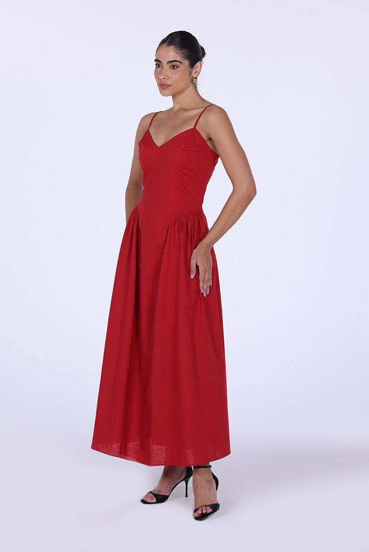 V - neckline Spaghetti Straps Midi Dress - shopaleena