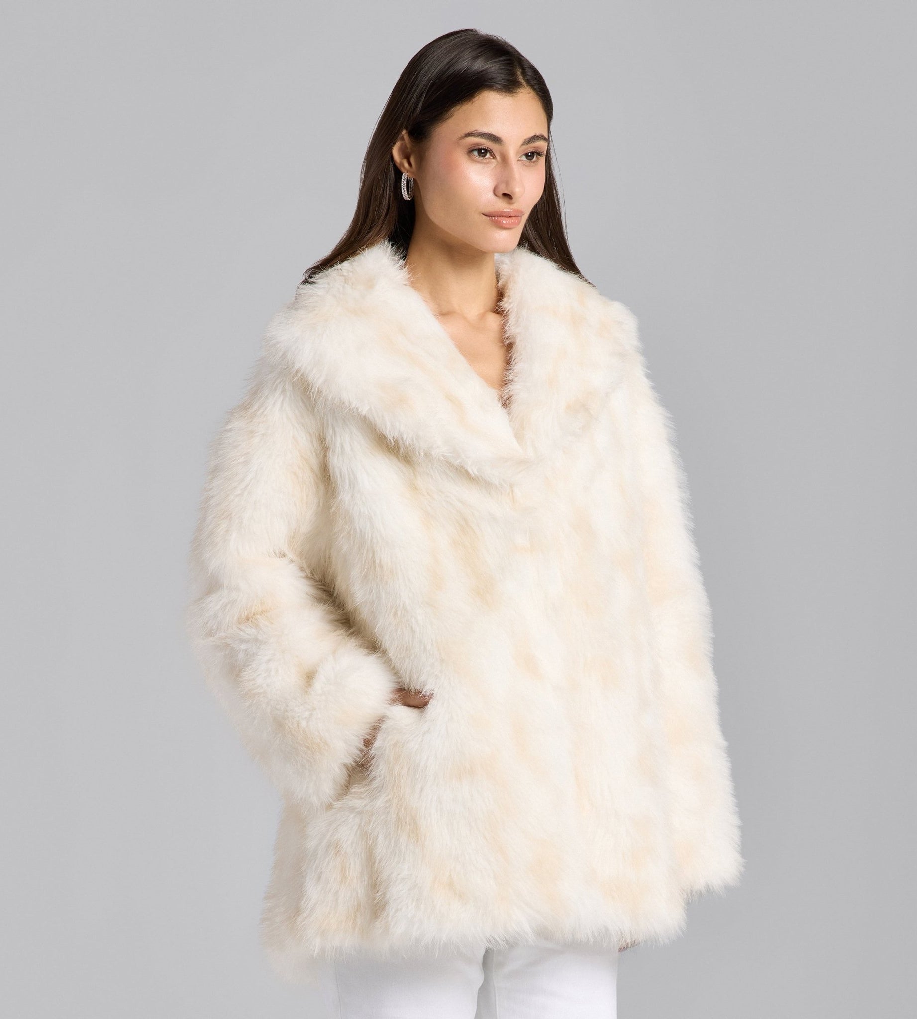 White Faux Fox Fur Coat - shopaleena