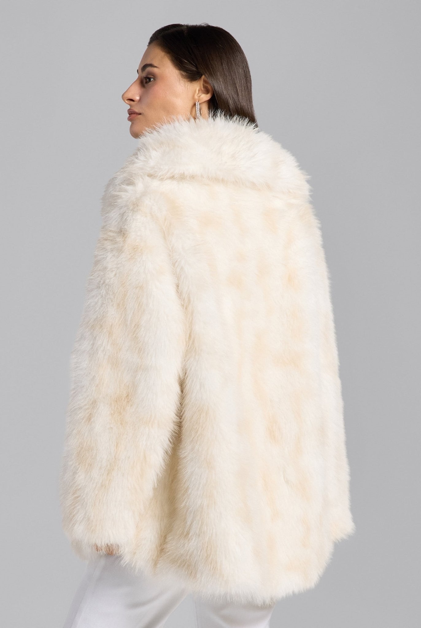 White Faux Fox Fur Coat - shopaleena