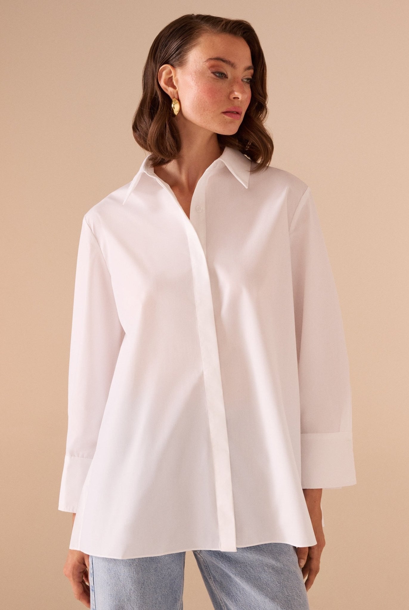 White Pleated Back Shirt - shopaleena