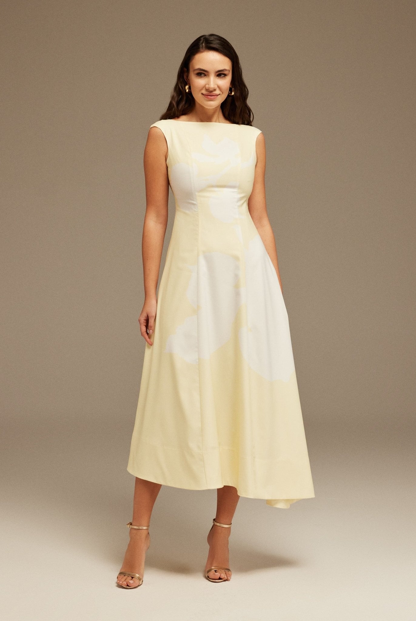 Yellow Printed Sleeveless Printed Crepe Midi Dress - shopaleena