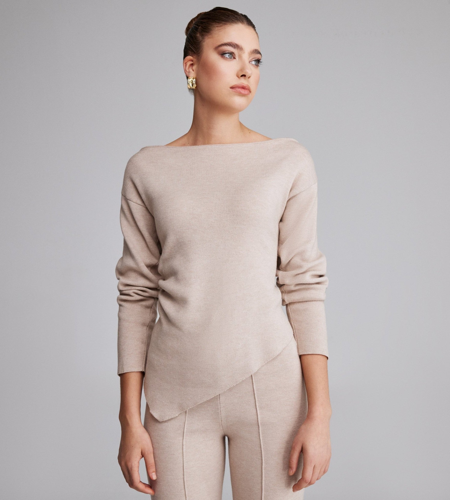 Asymmetric cut long sleeve Knitted top - shopaleena