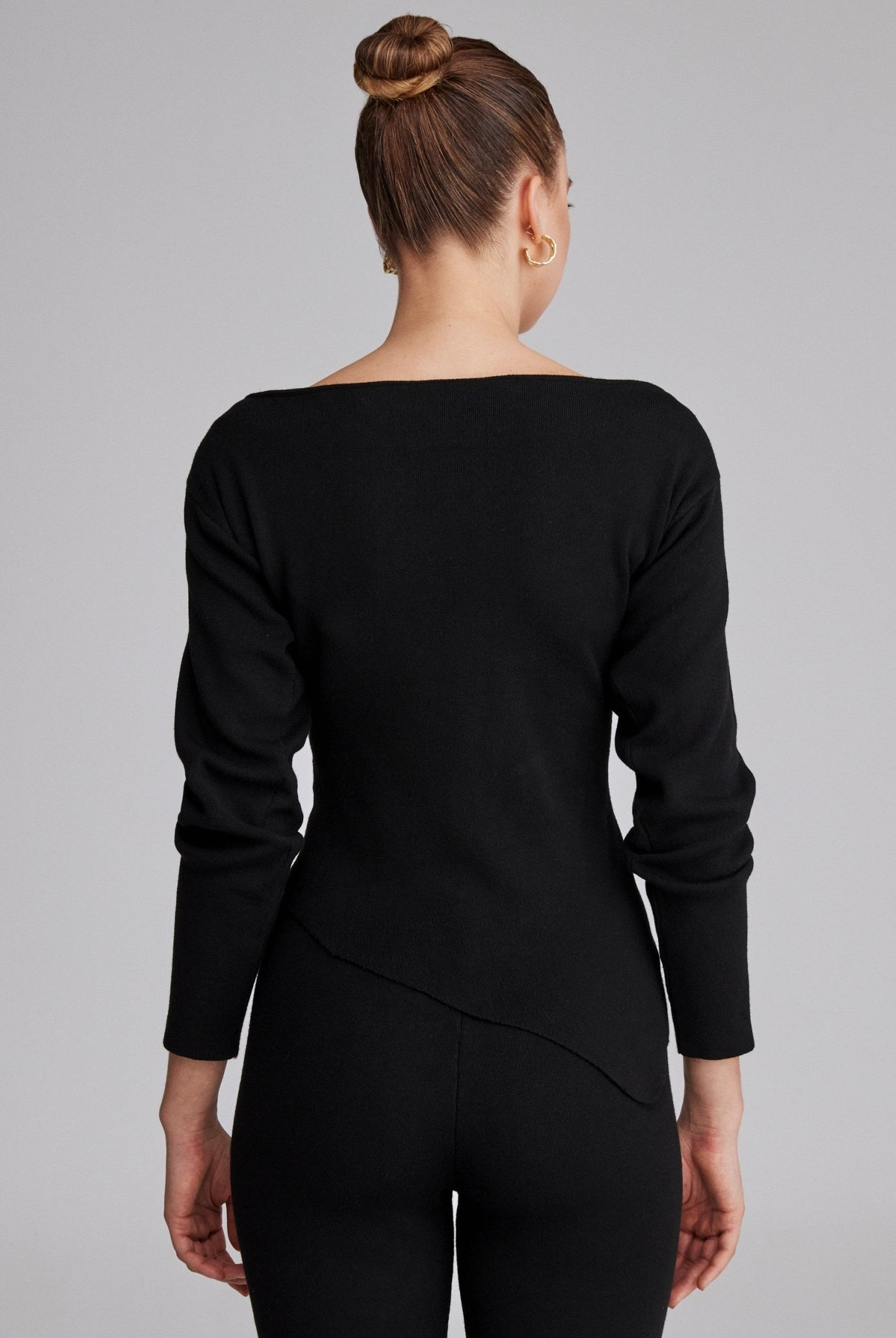 Asymmetric cut long sleeve Knitted top - shopaleena