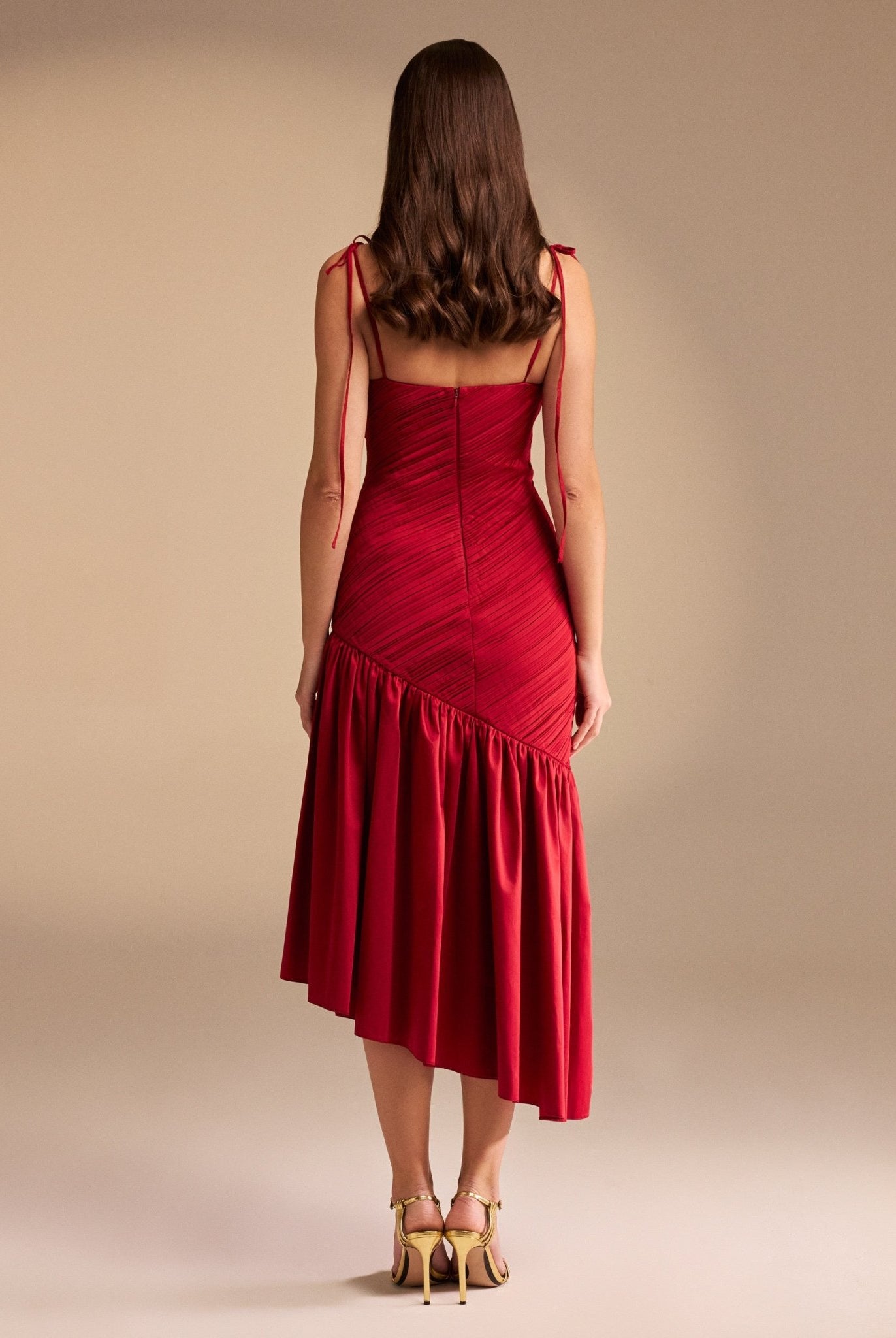 فستان ميدي بطيات وقصة غير متماثلة - shopaleena