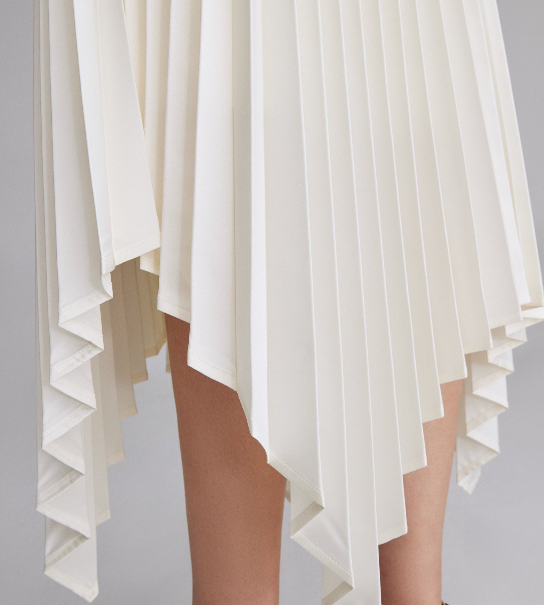 Asymmetrical Pleated Skirt - shopaleena