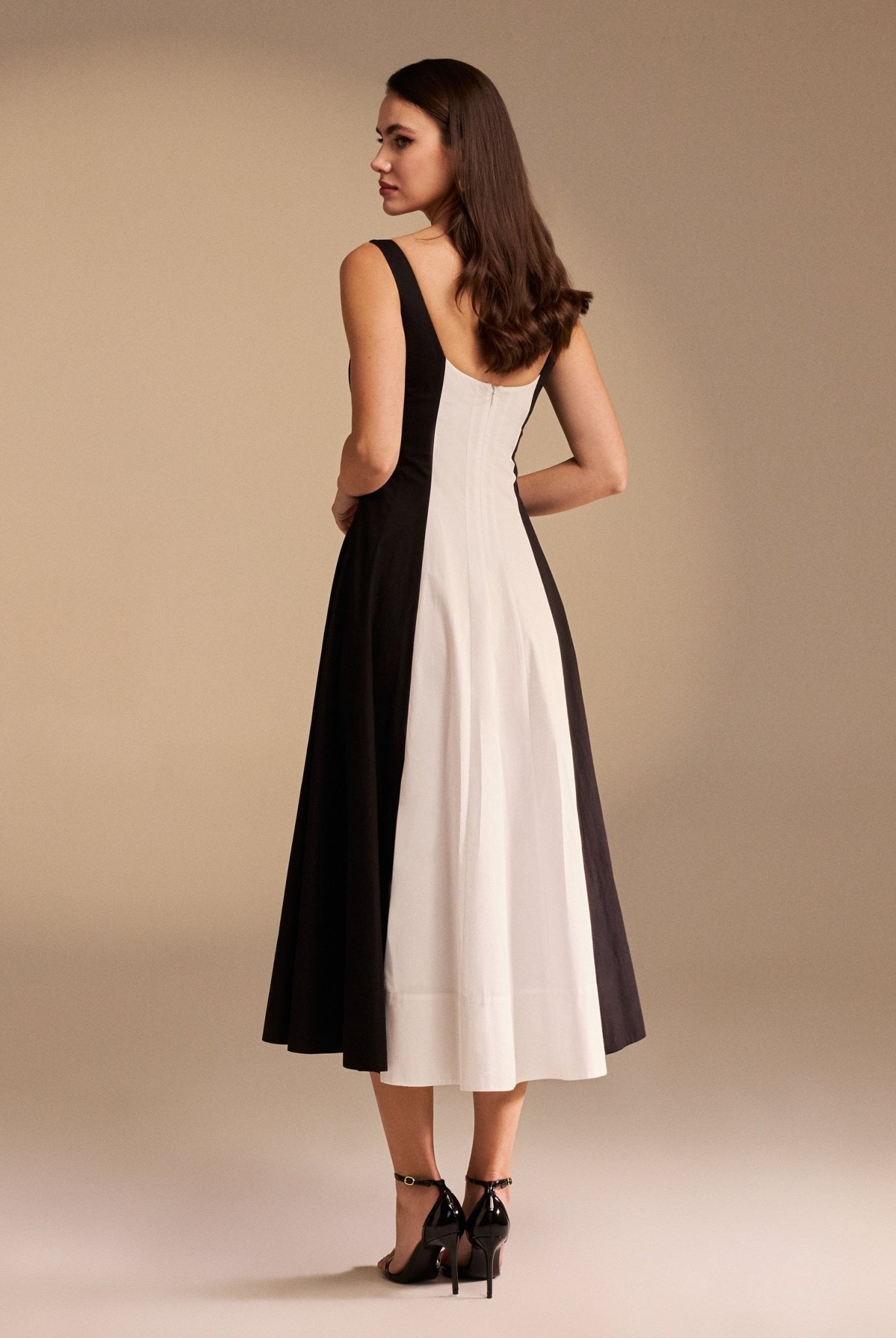 Fitted Waist midi A-line dress - shopaleena