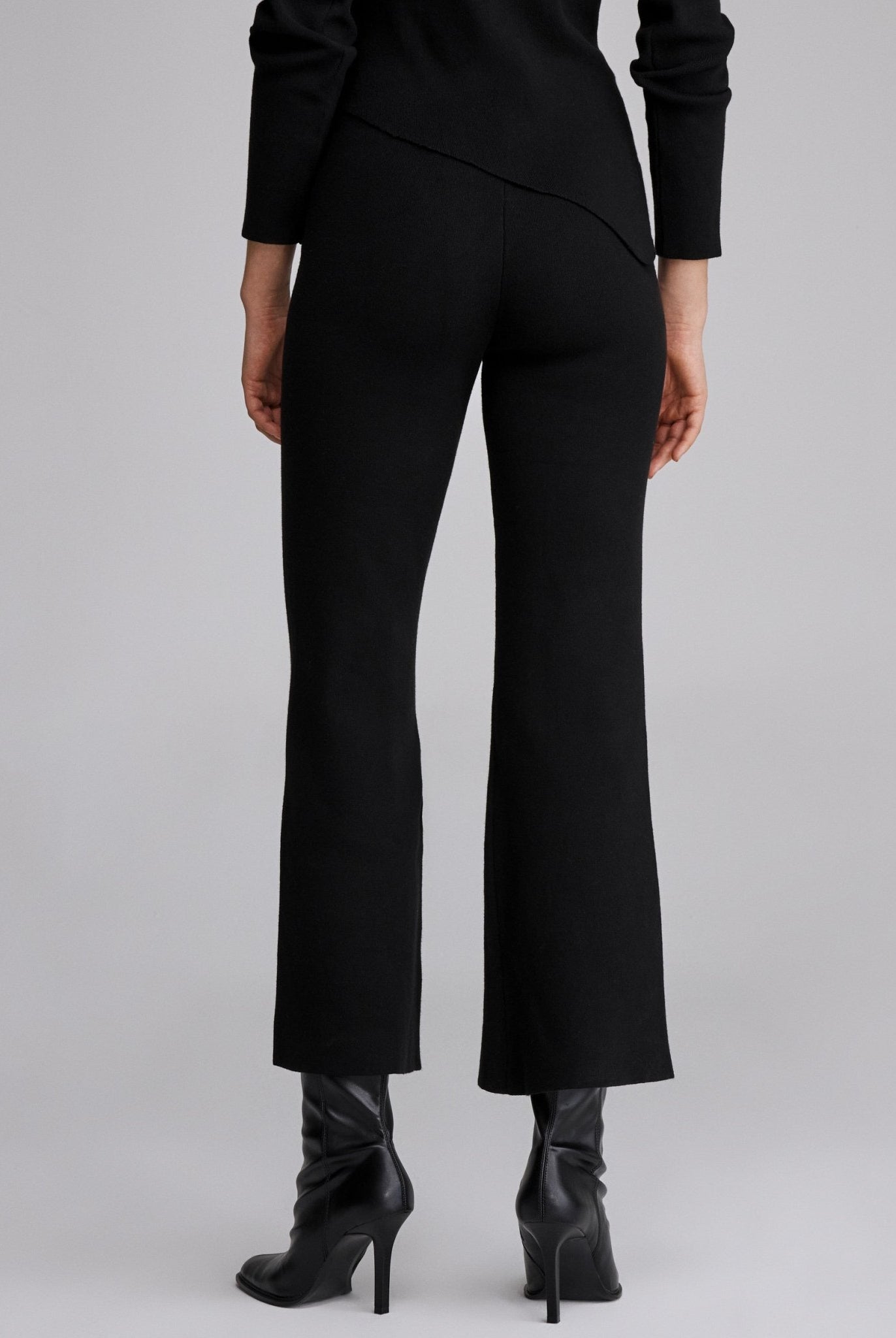 High waist knitted flare pant - shopaleena