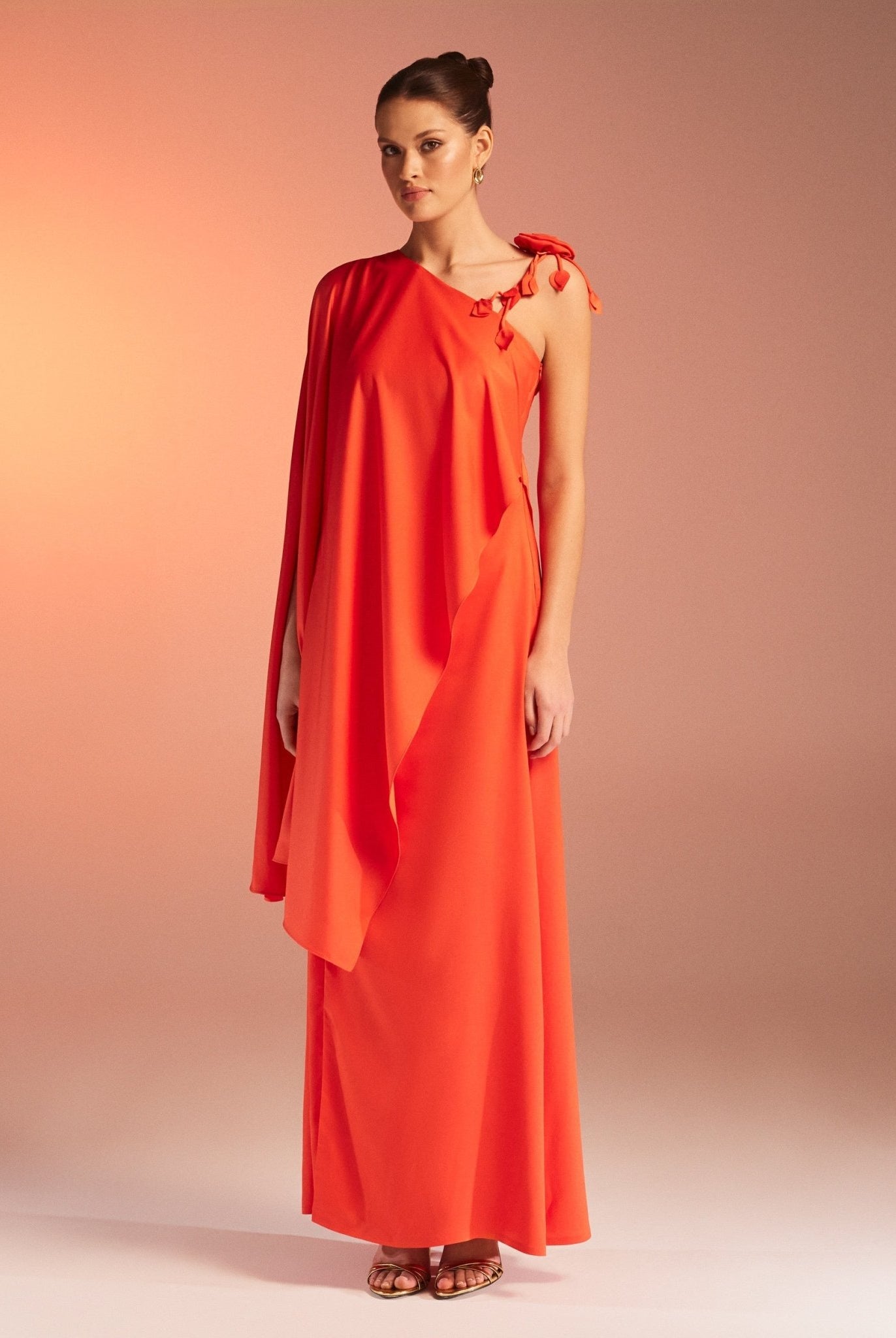 Kaftan with One Detailed Shoulder - shopaleena