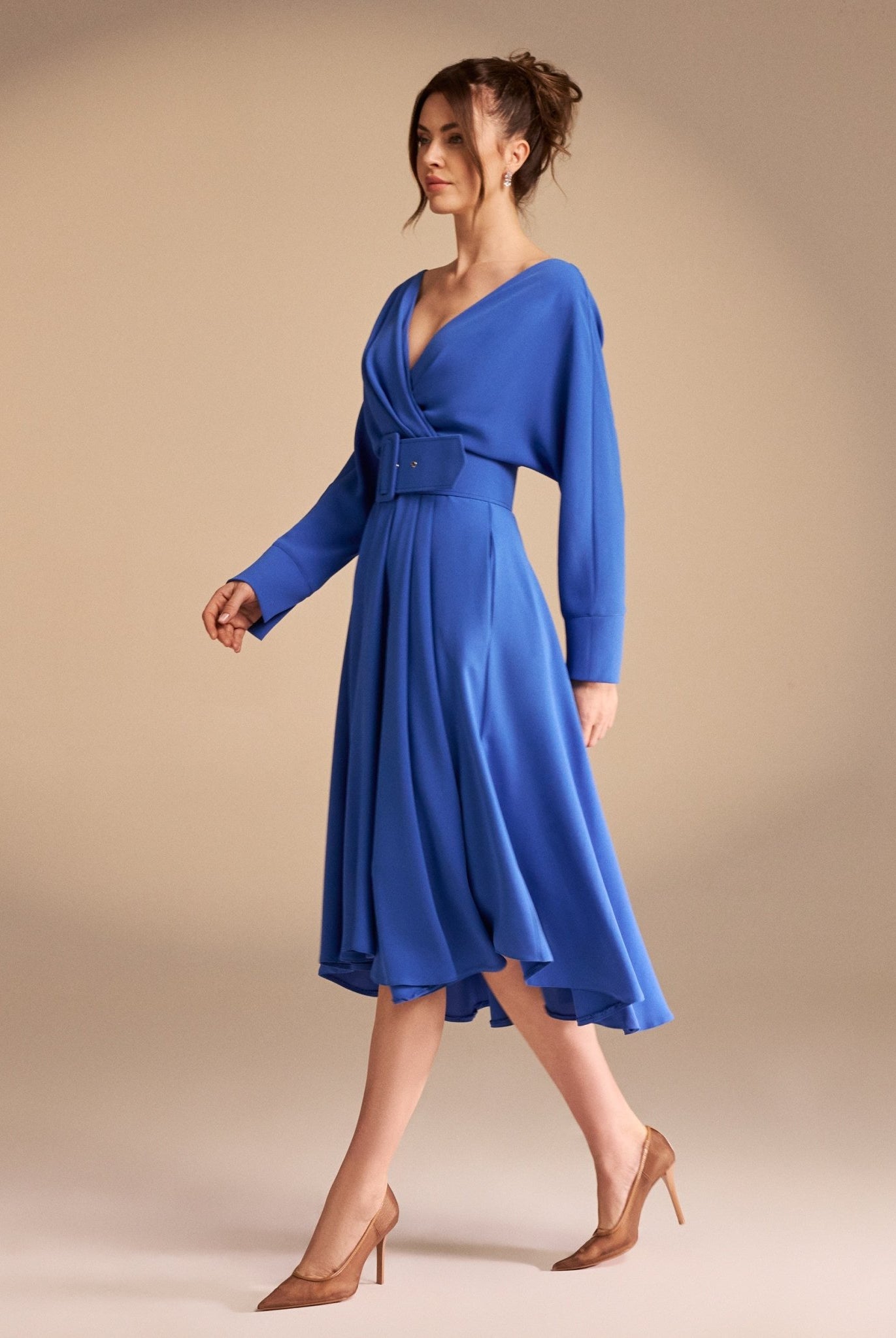 V-Neck Long Sleeve Midi Dress - shopaleena