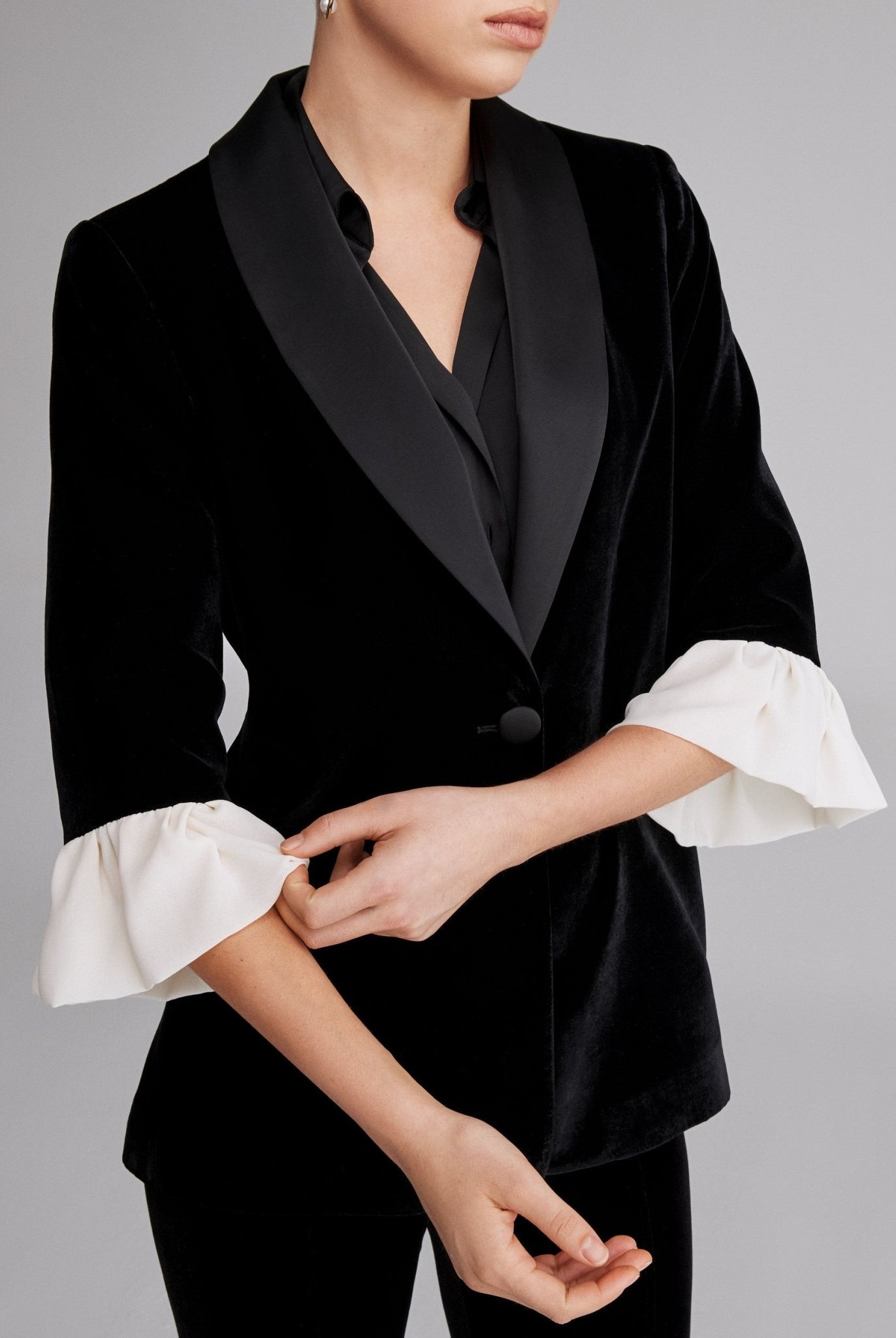 Velvet Blazer with Satin Collar - shopaleena