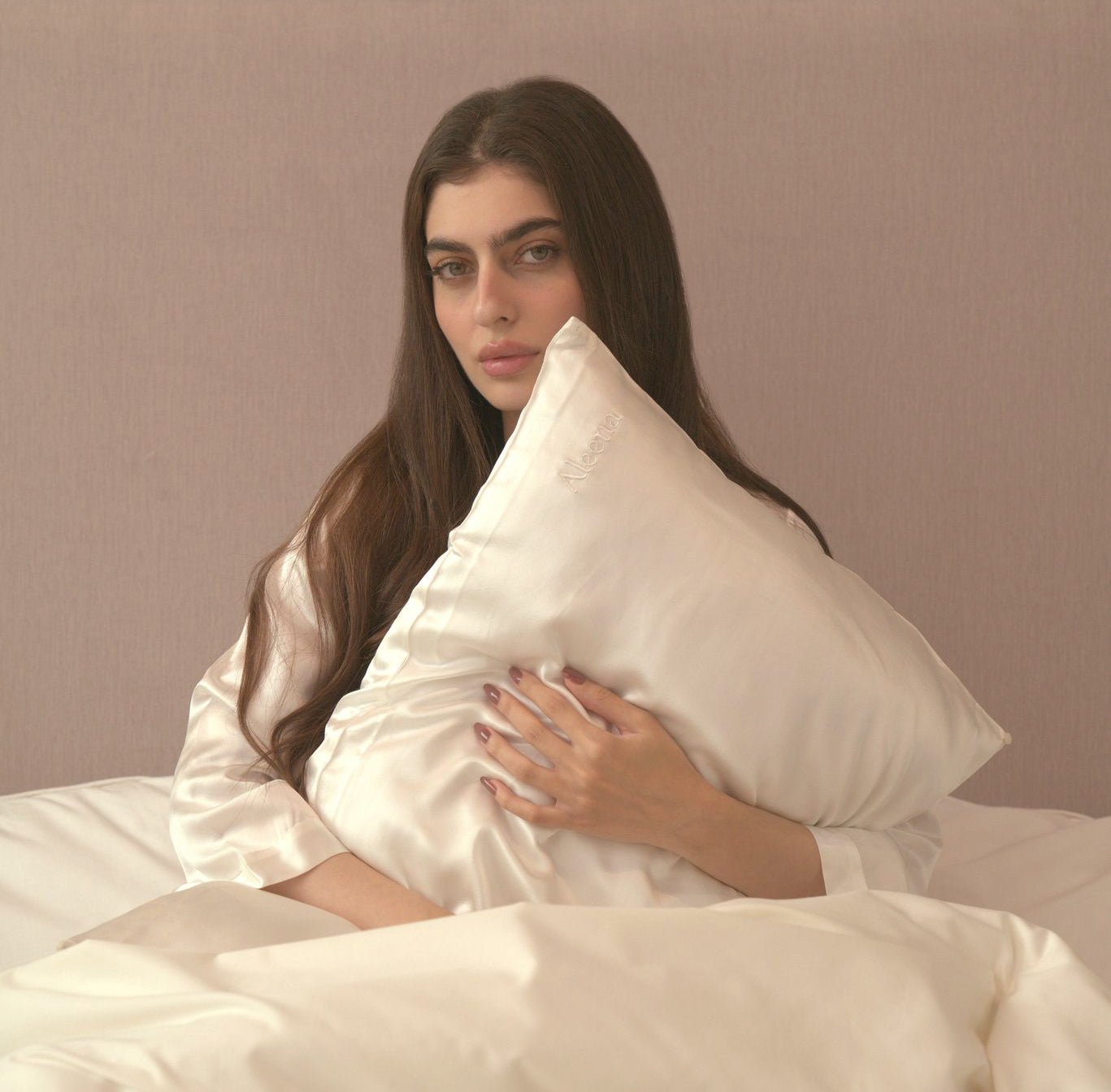 أفضل روتين للعناية بالبشرة الحساسة | مدونة الينا - shopaleena