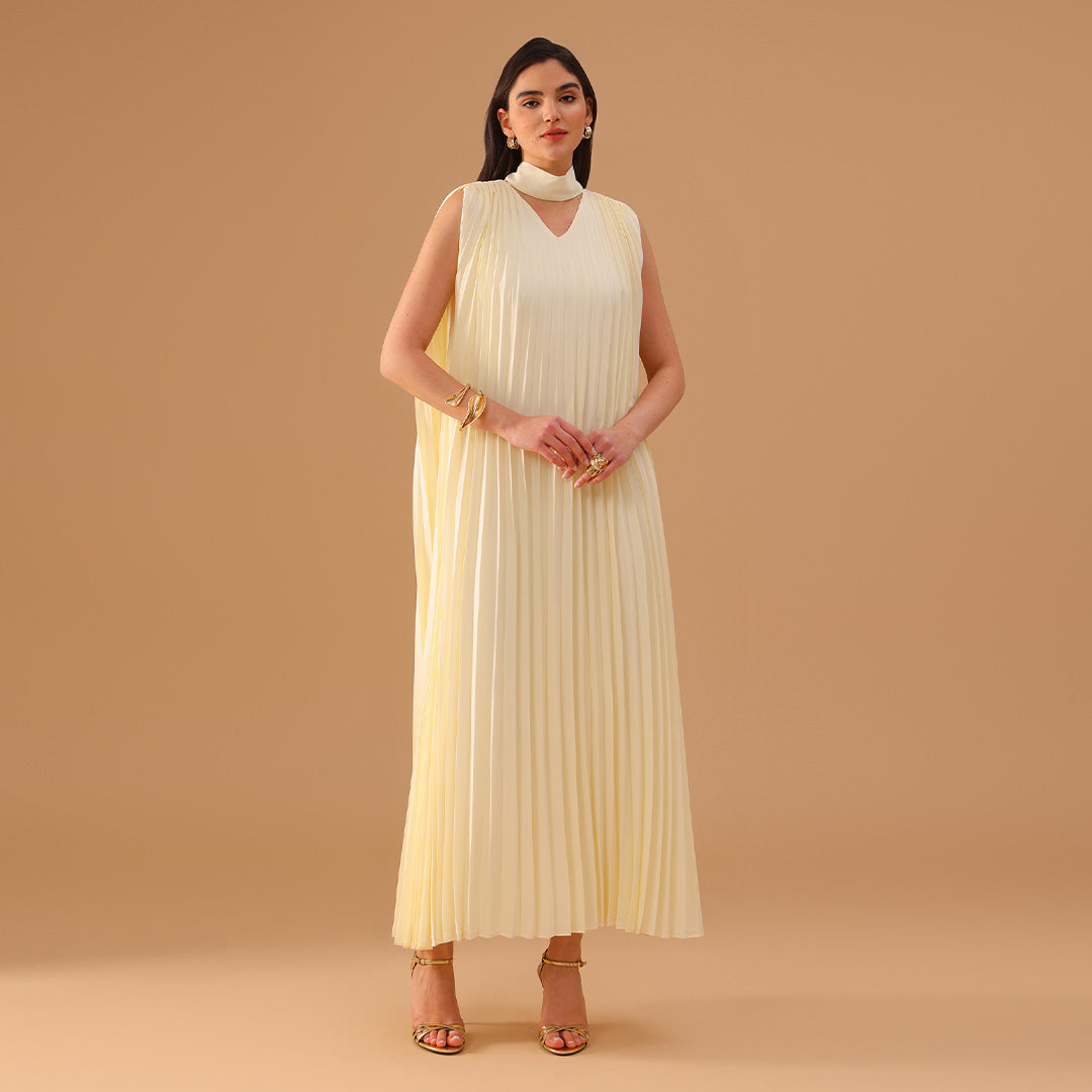 Beige Sleeveless Chiffon Pleated Dress – shopaleena