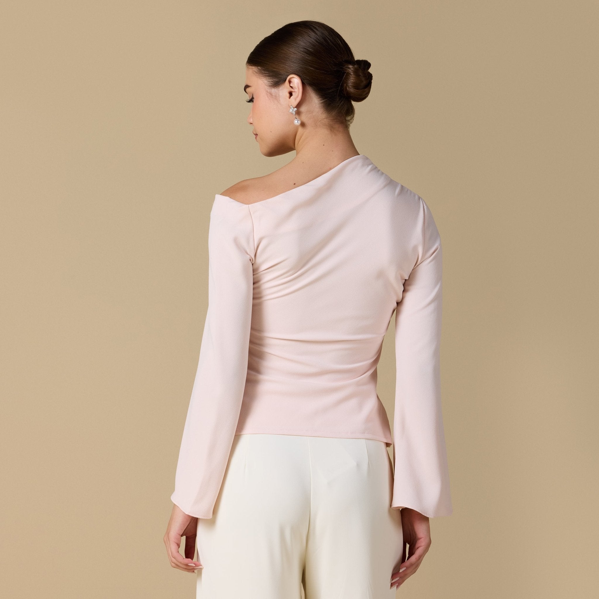 Bare shoulder Crepe Blouse - shopaleena