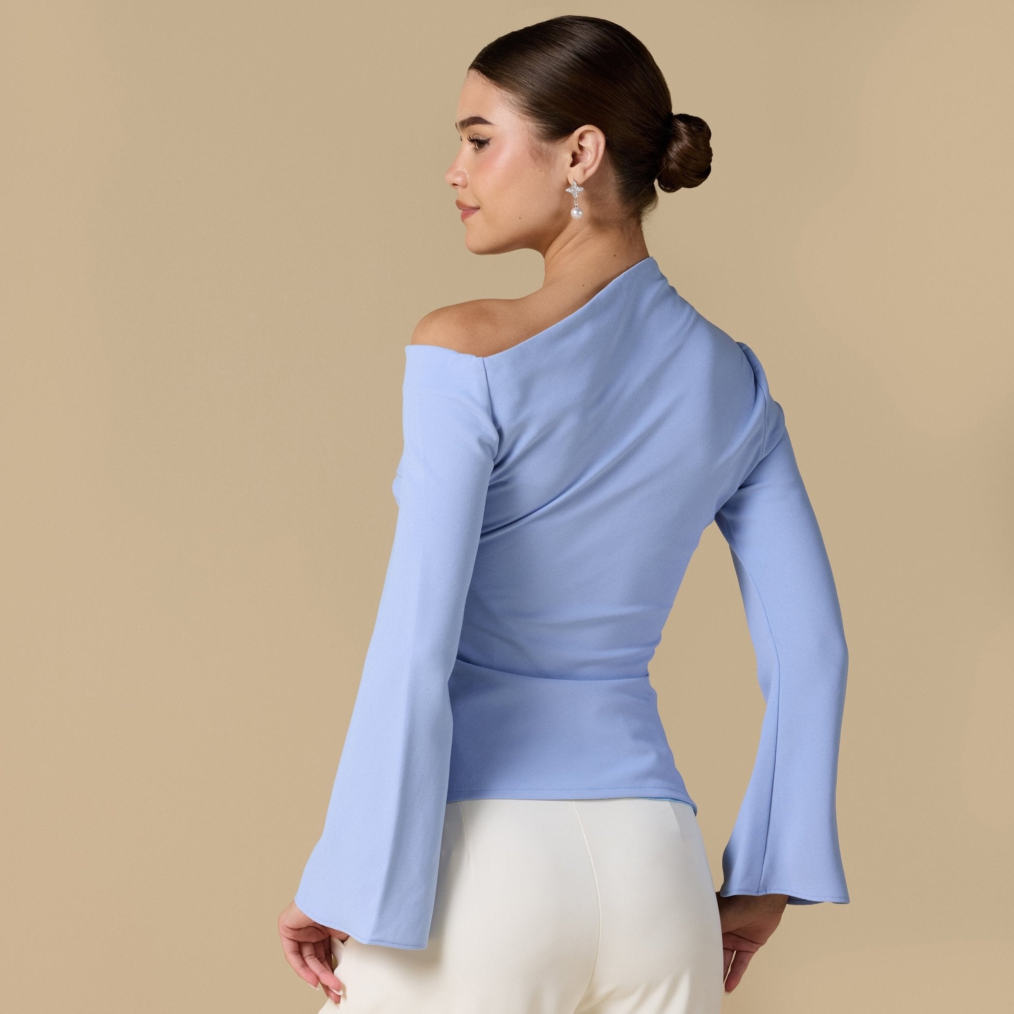 Bare shoulder Crepe Blouse - shopaleena