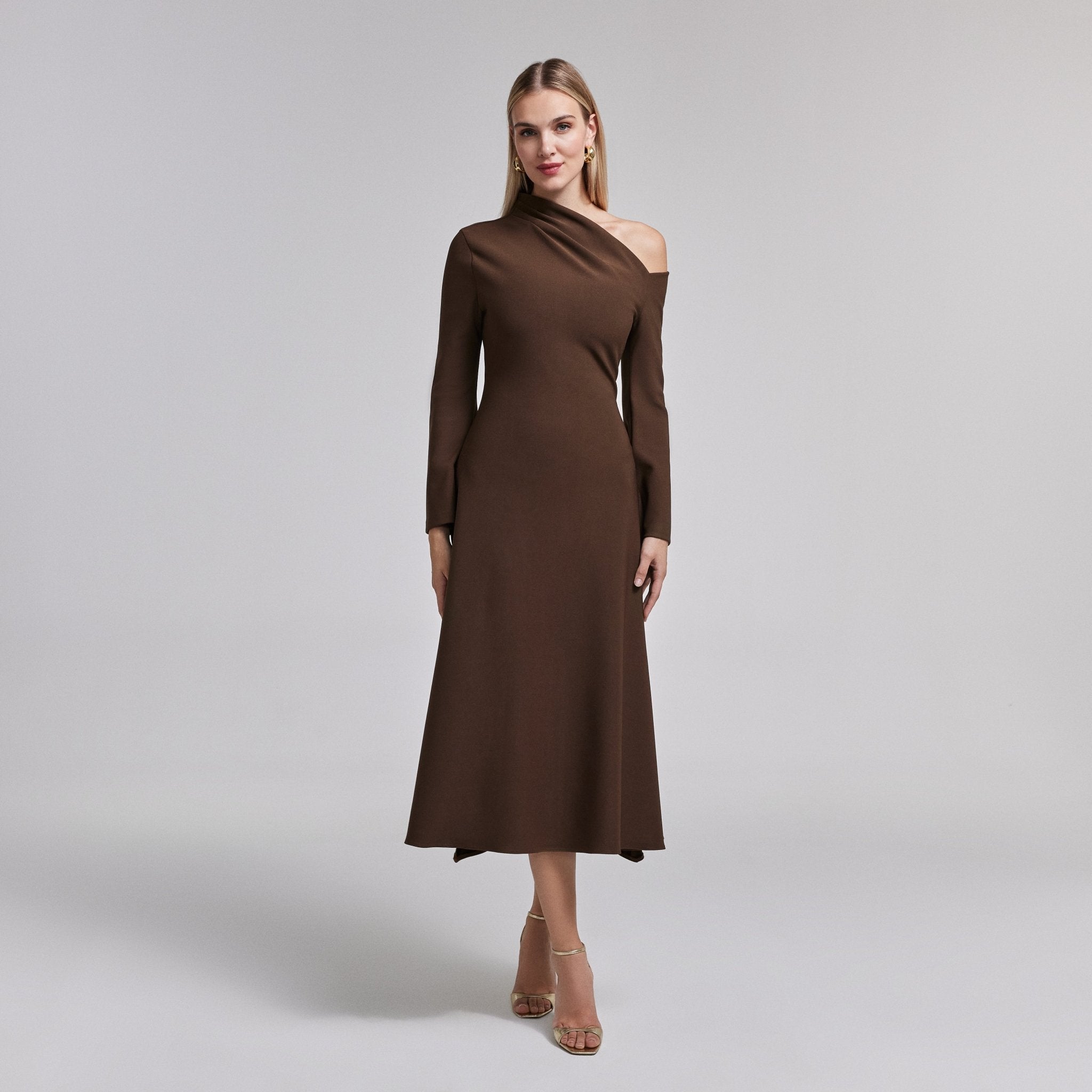 Bare shoulder Crepe Midi dress - shopaleena