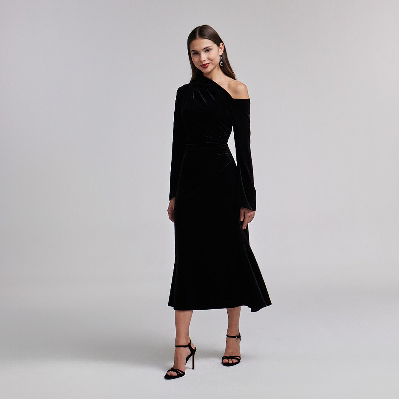 Black Bare Shoulder Velvet Midi Dress - shopaleena