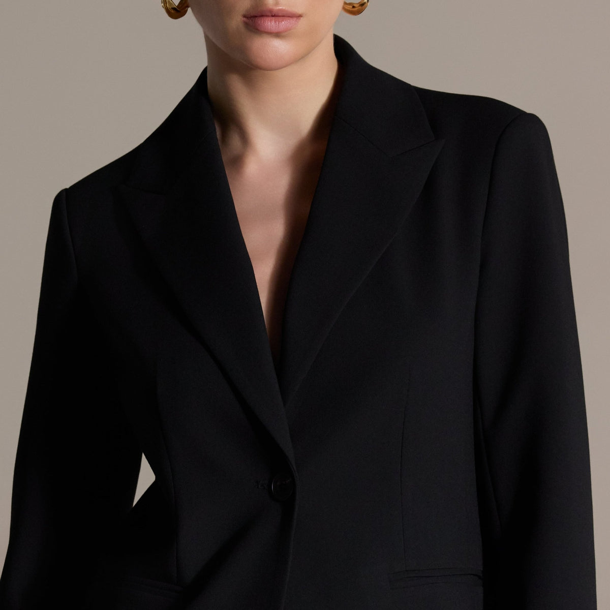 Black Crepe One-Button Tailored Blazer - shopaleena