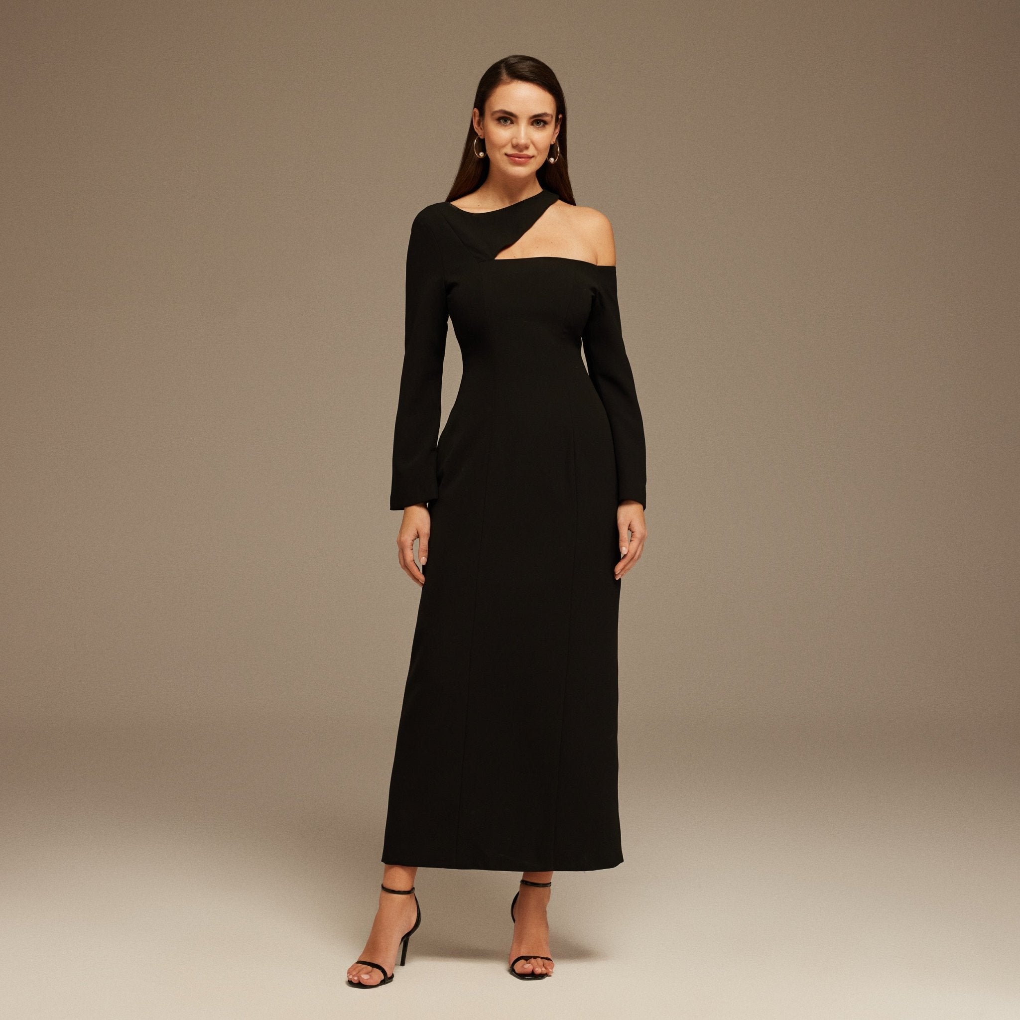 Black Open Shoulder Maxi Dress - shopaleena