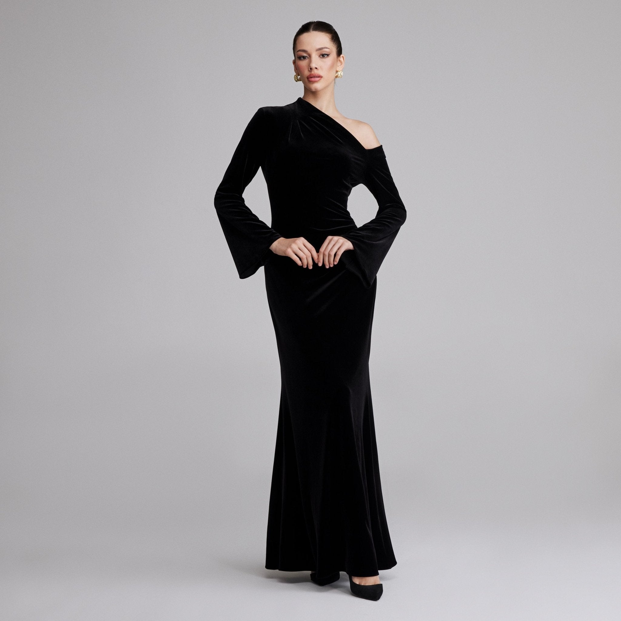 Black Velvet Bare Shoulder Maxi Dress - shopaleena