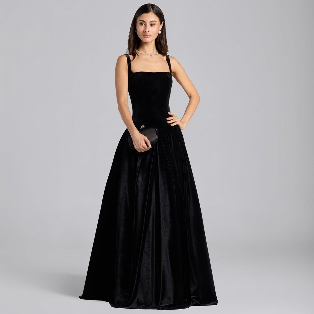 Black Velvet Voluminous Skirt Gown - shopaleena