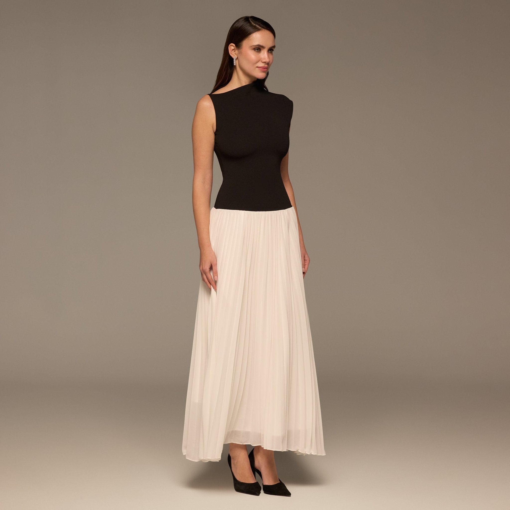 Black & White Oblique Neck Pleated Maxi Dress - shopaleena