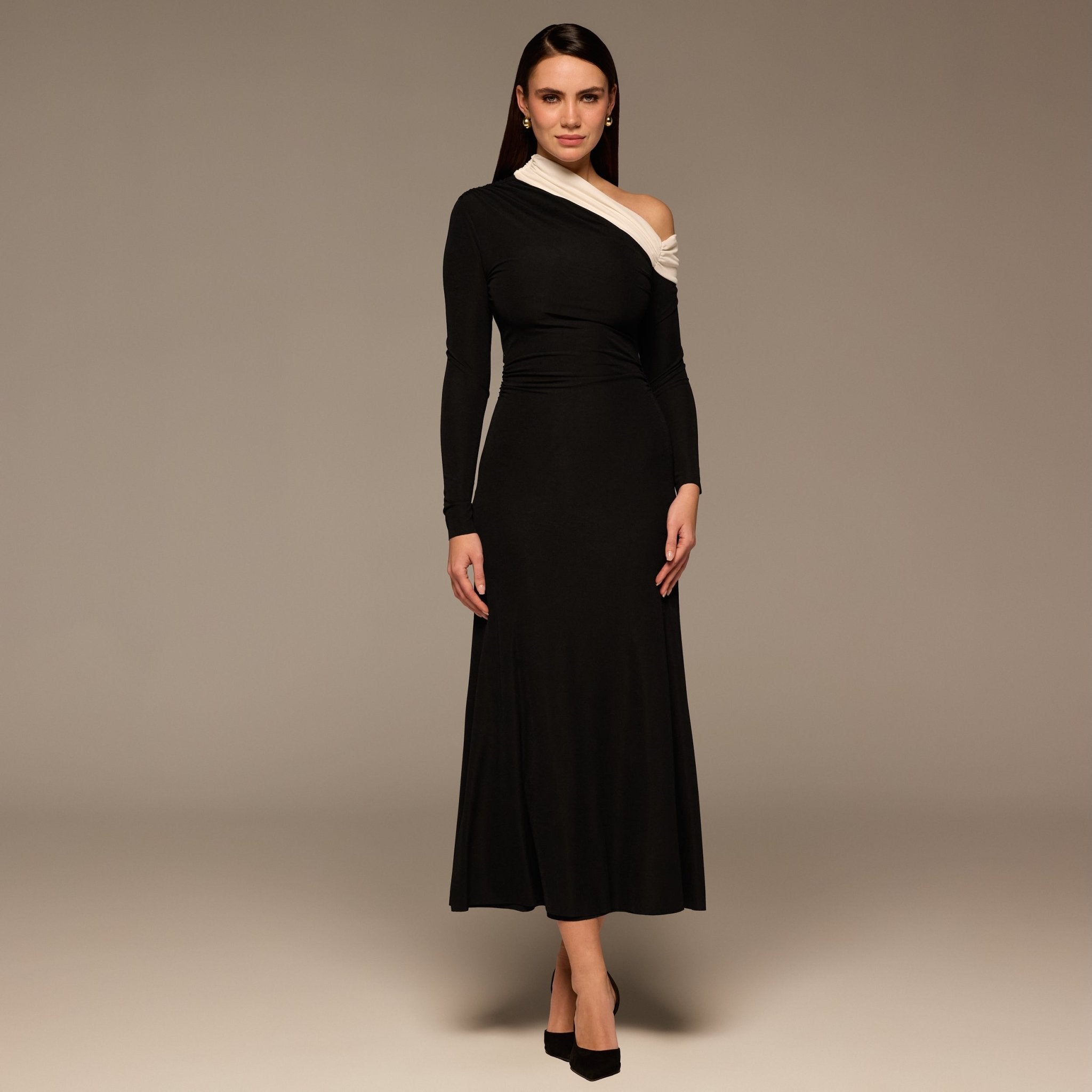 Black & White Off Shoulder Ruched Maxi Dress - shopaleena