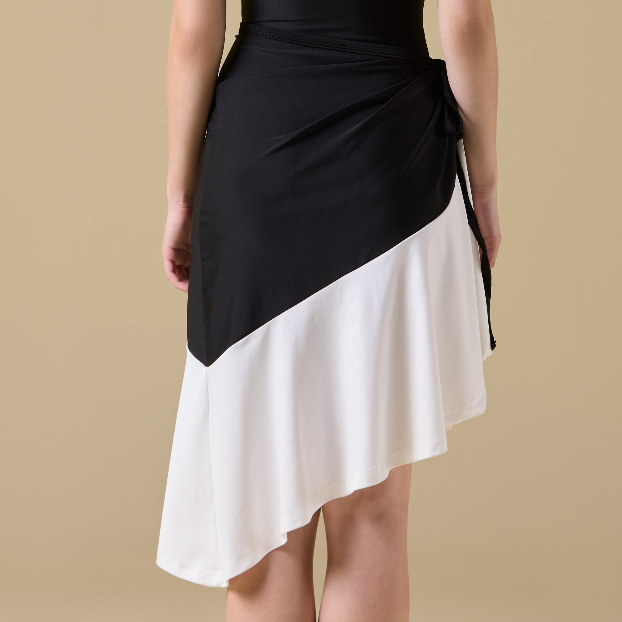 Black & White Swim Skirt - shopaleena