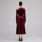 Burgundy Bare Shoulder Velvet Midi Dress - shopaleena