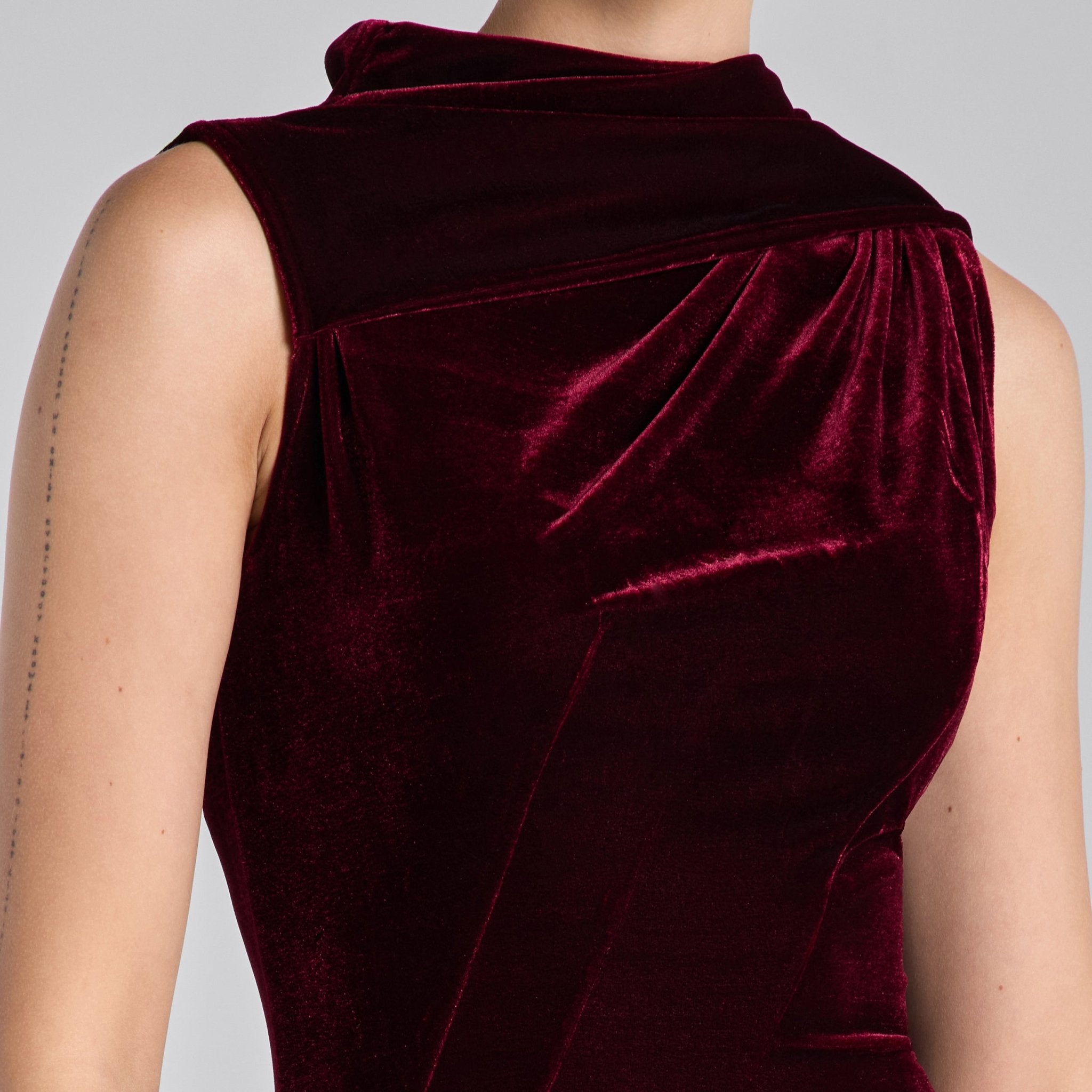 Burgundy Draped Velvet Midi Dress with Back Scarf - shopaleena