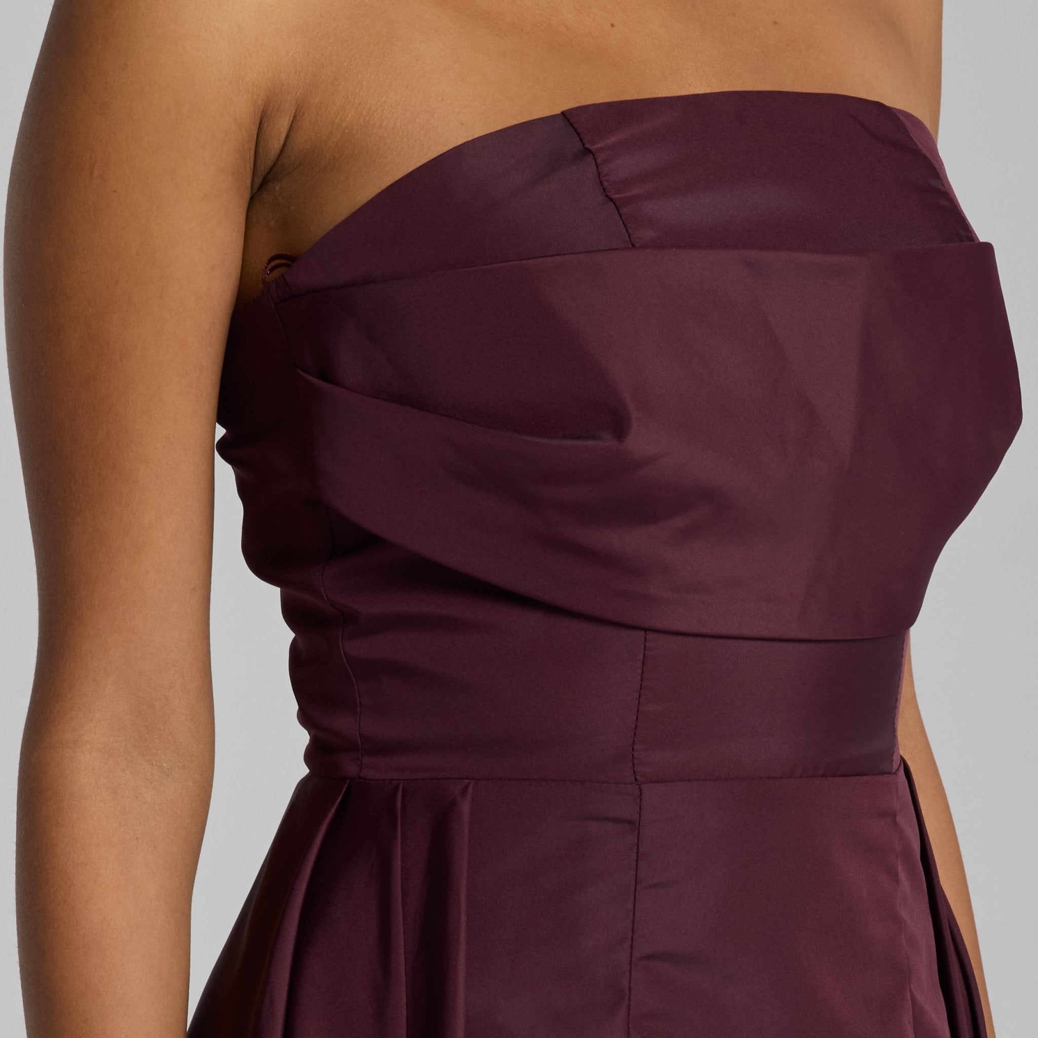 Burgundy Taffeta Strapless Maxi Dress - shopaleena