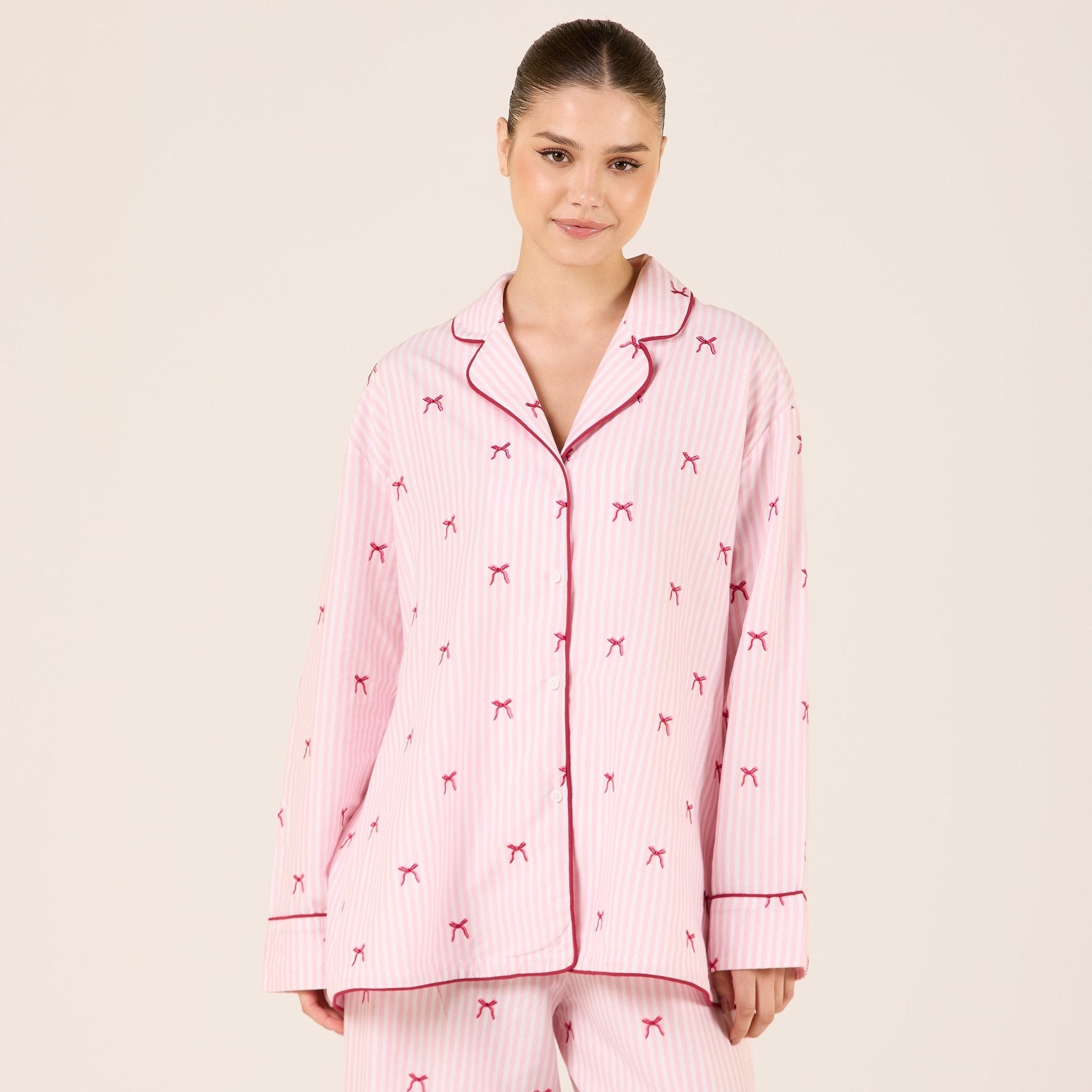 Cotton Poplin Shirt in Bow - shopaleena