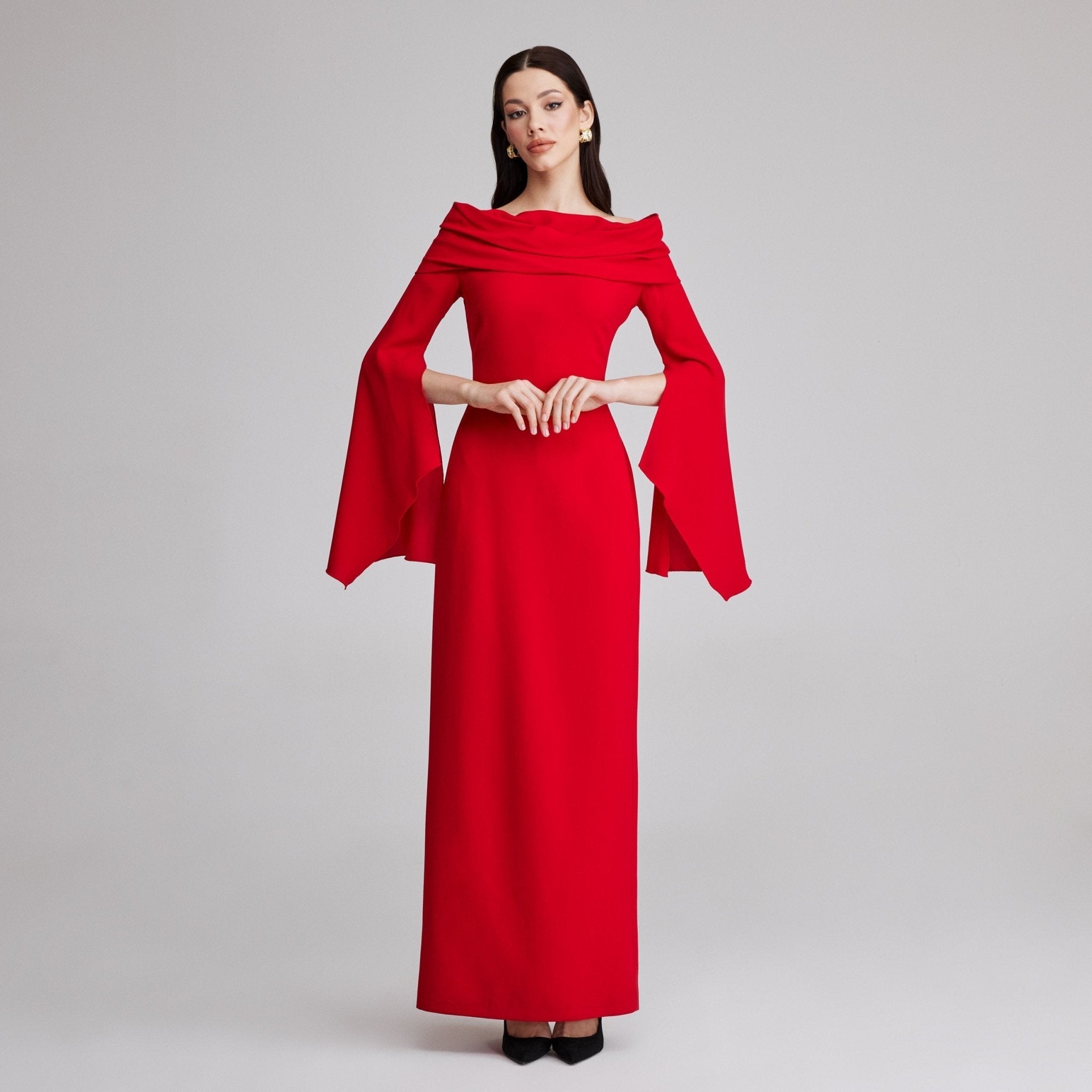 Draped off shoulder crepe Maxi dress - shopaleena