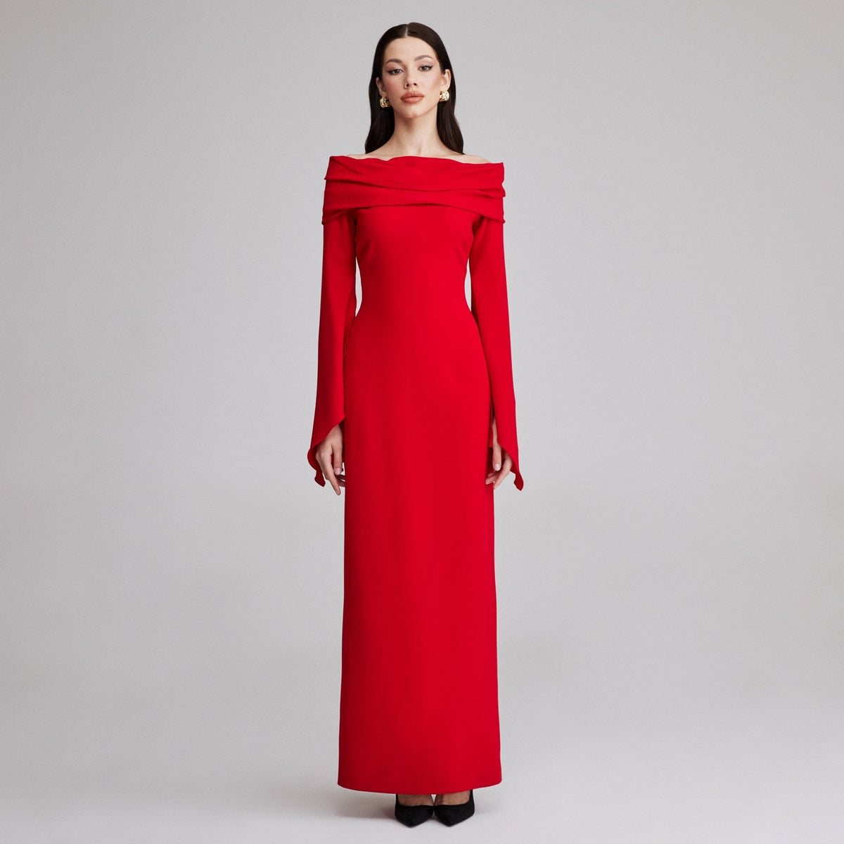 Draped off shoulder crepe Maxi dress - shopaleena