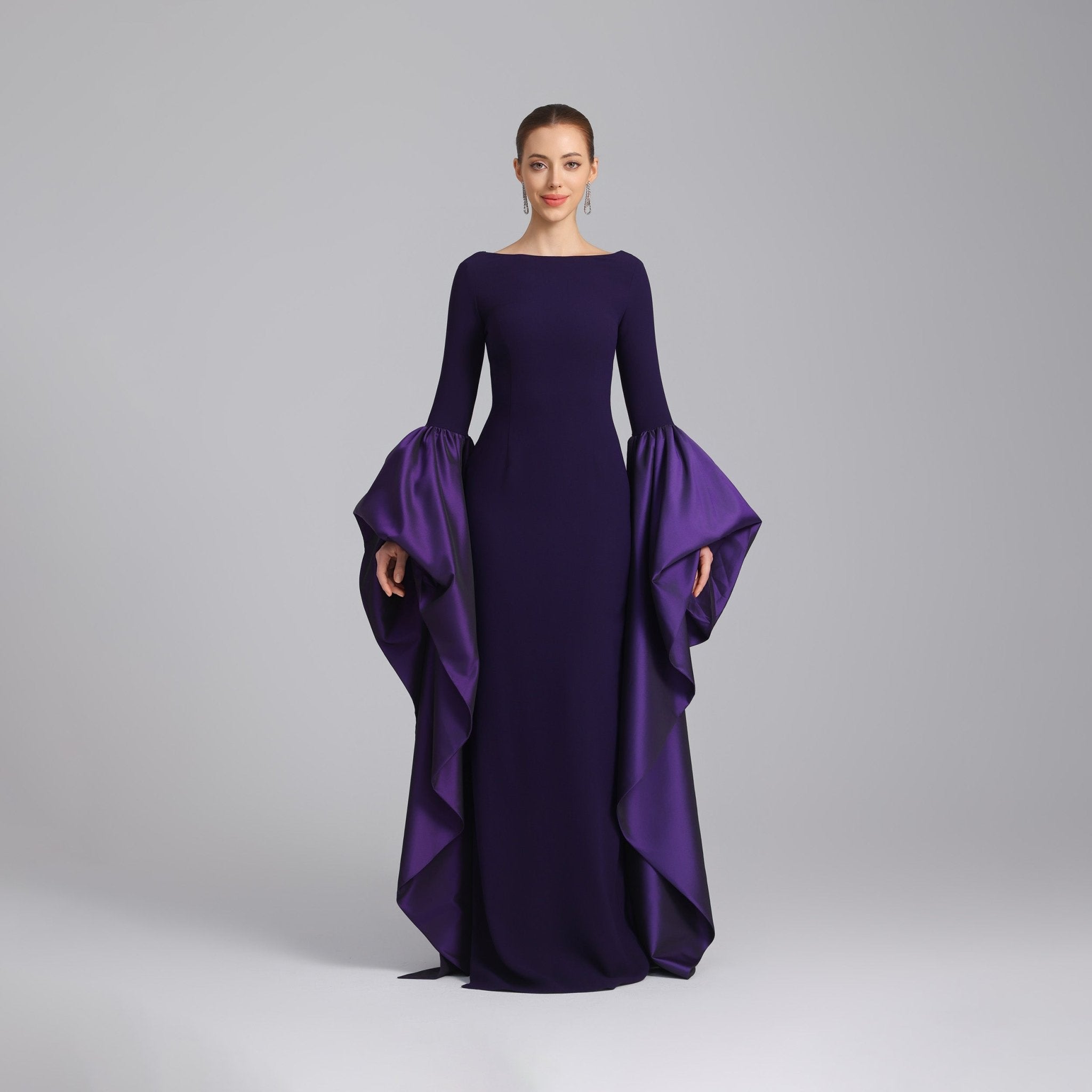 Fitted Gown With Extra Long Sleeves - shopaleena