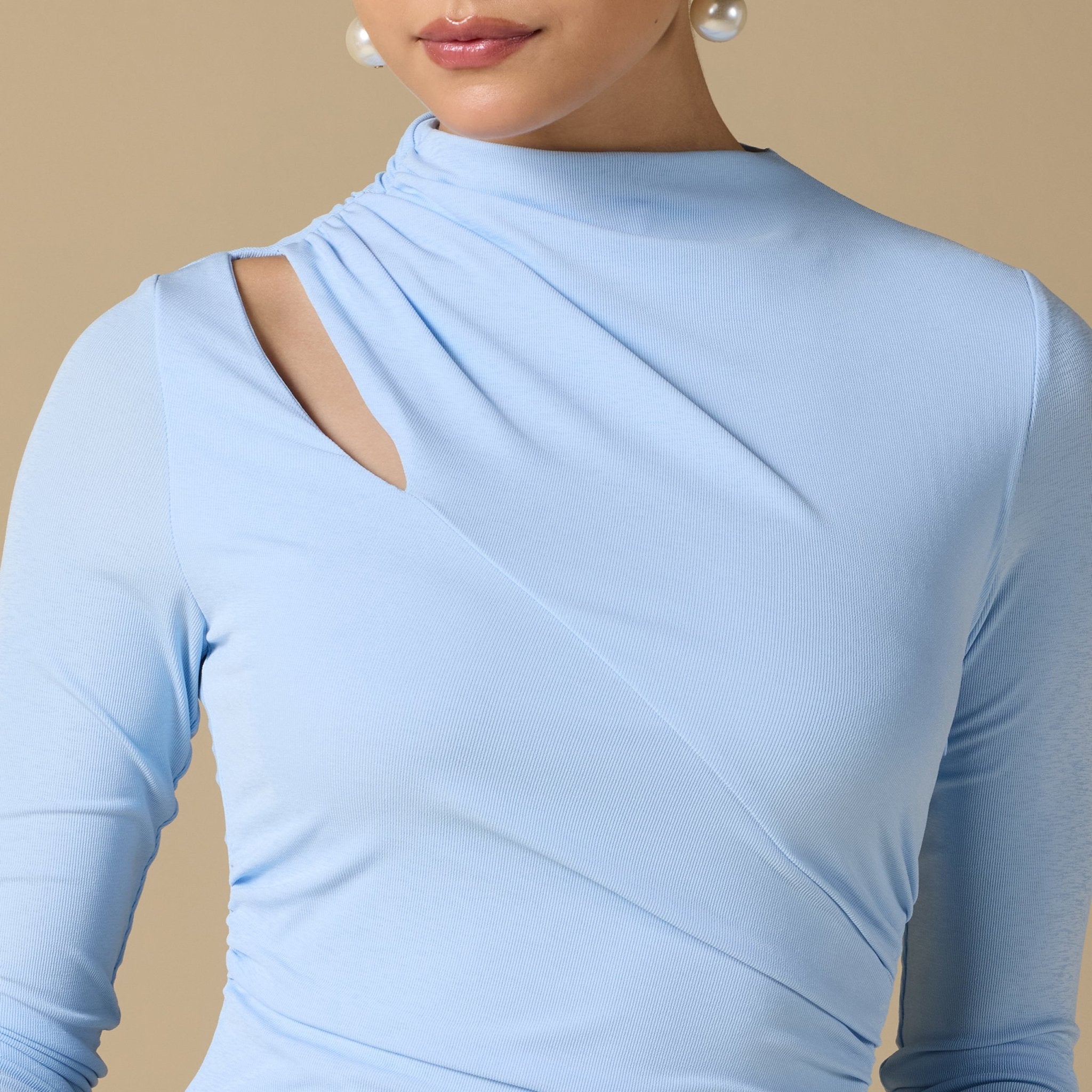 Gathered Chest Flare Midi Dress - shopaleena