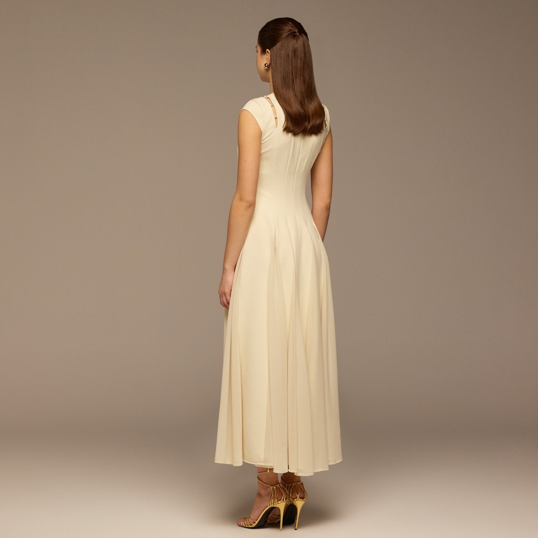 Ivory Crepe Chiffon Sleeveless Maxi Dress - shopaleena