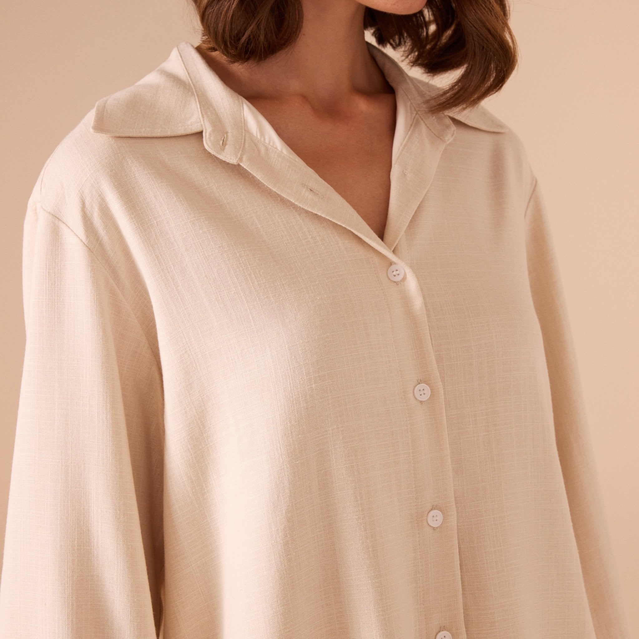 Long sleeve oversize linen shirt - shopaleena