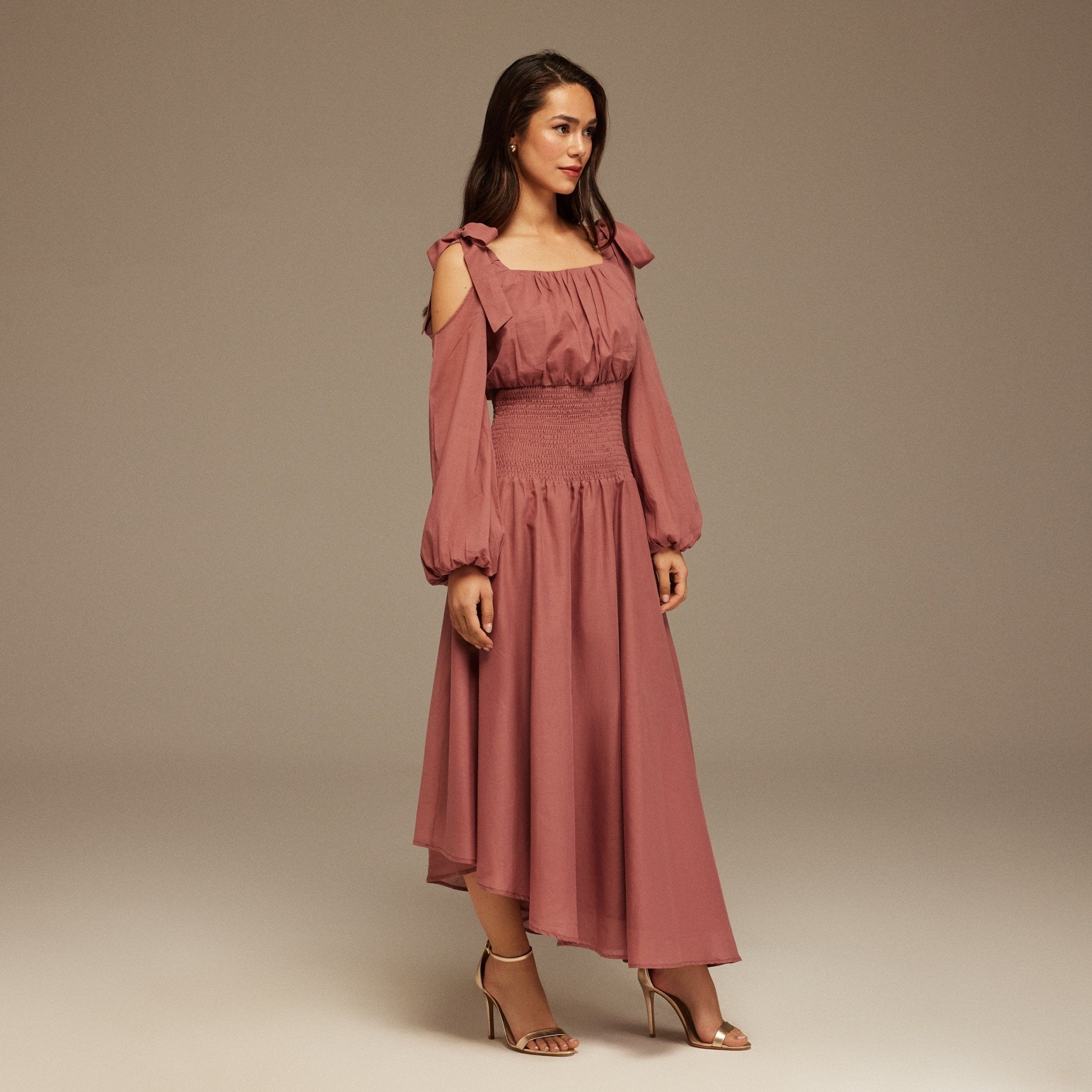 Muted Clay Balloon Long Sleeve With Ruched Waist Midi Dress - shopaleena