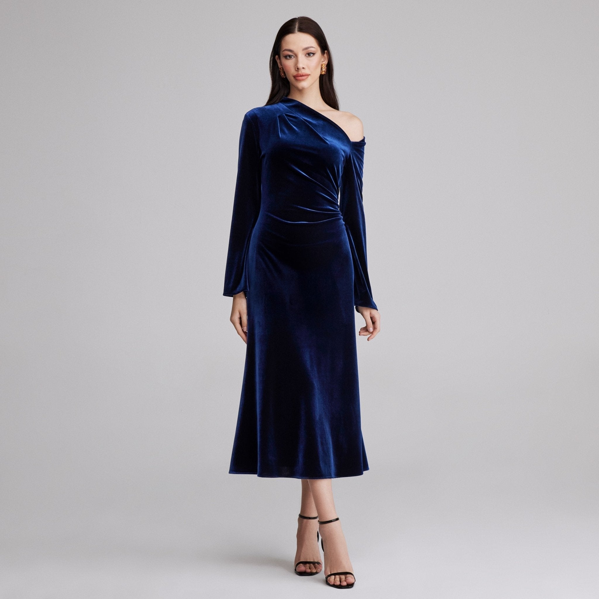 Navy Bare Shoulder Velvet Midi Dress - shopaleena