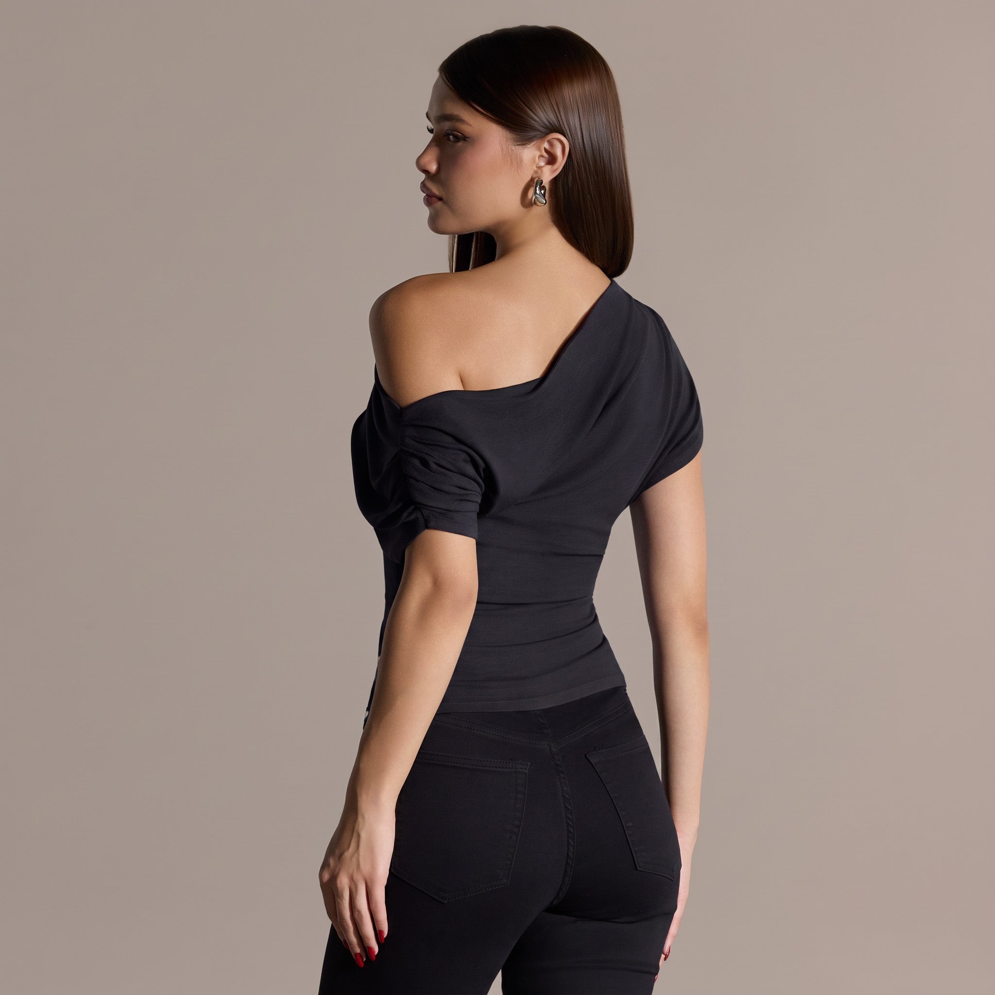 Off shoulder Fitted Top - shopaleena